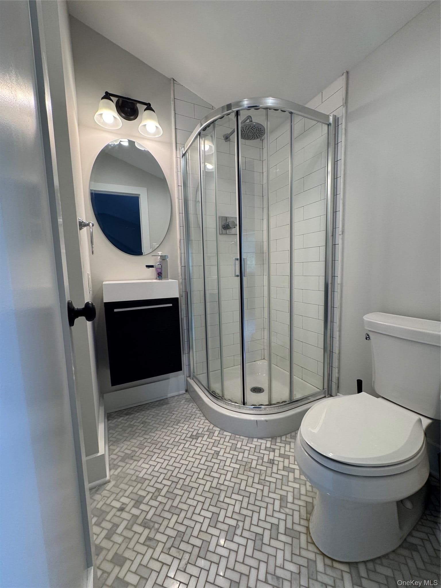 3215 Eastern Parkway thumbnail 12