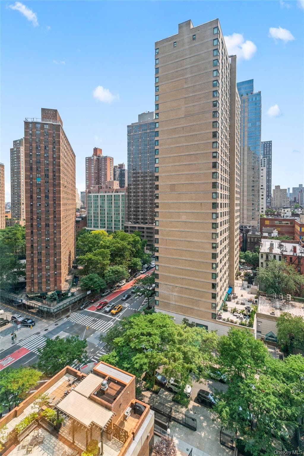 345 E 93rd Street Unit: 13G thumbnail 22