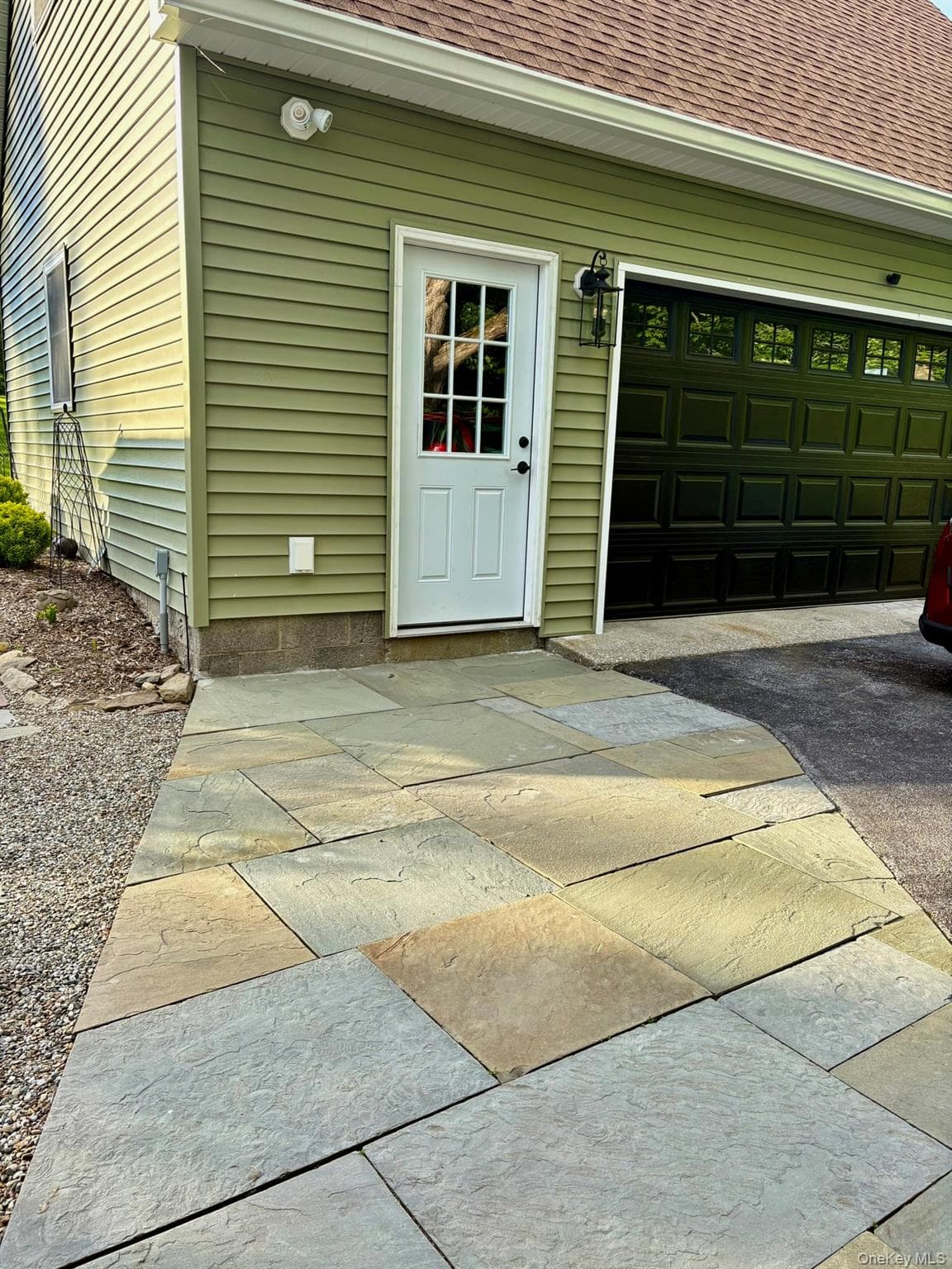 2303 Salt Point Turnpike thumbnail 7