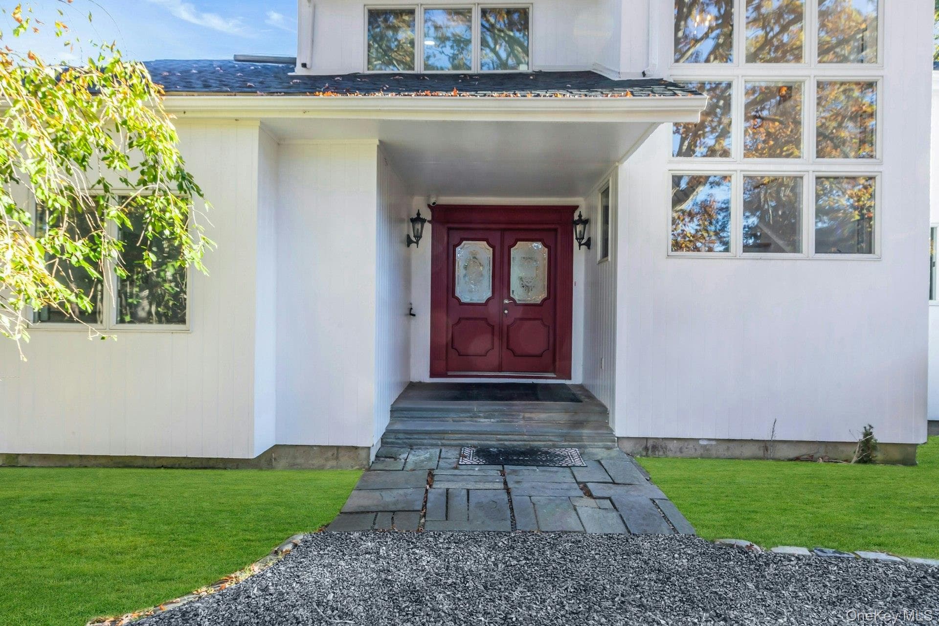 19 Bay Woods Drive thumbnail 3