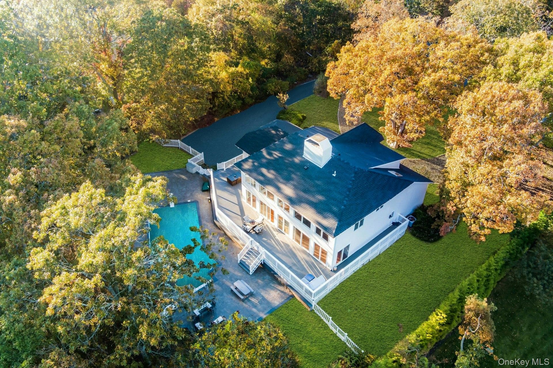 19 Bay Woods Drive thumbnail 45