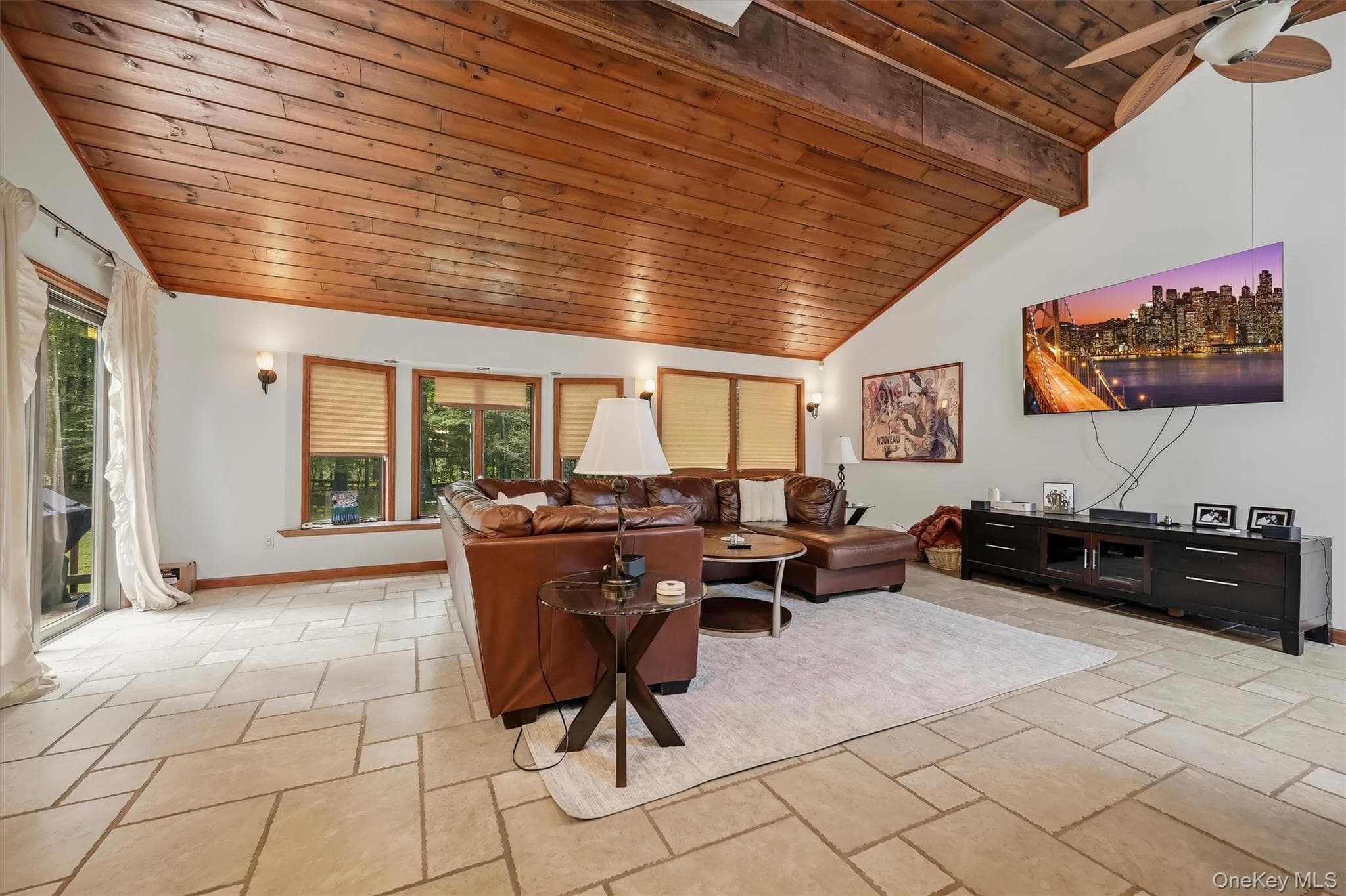 441 Burlingham Road thumbnail 11