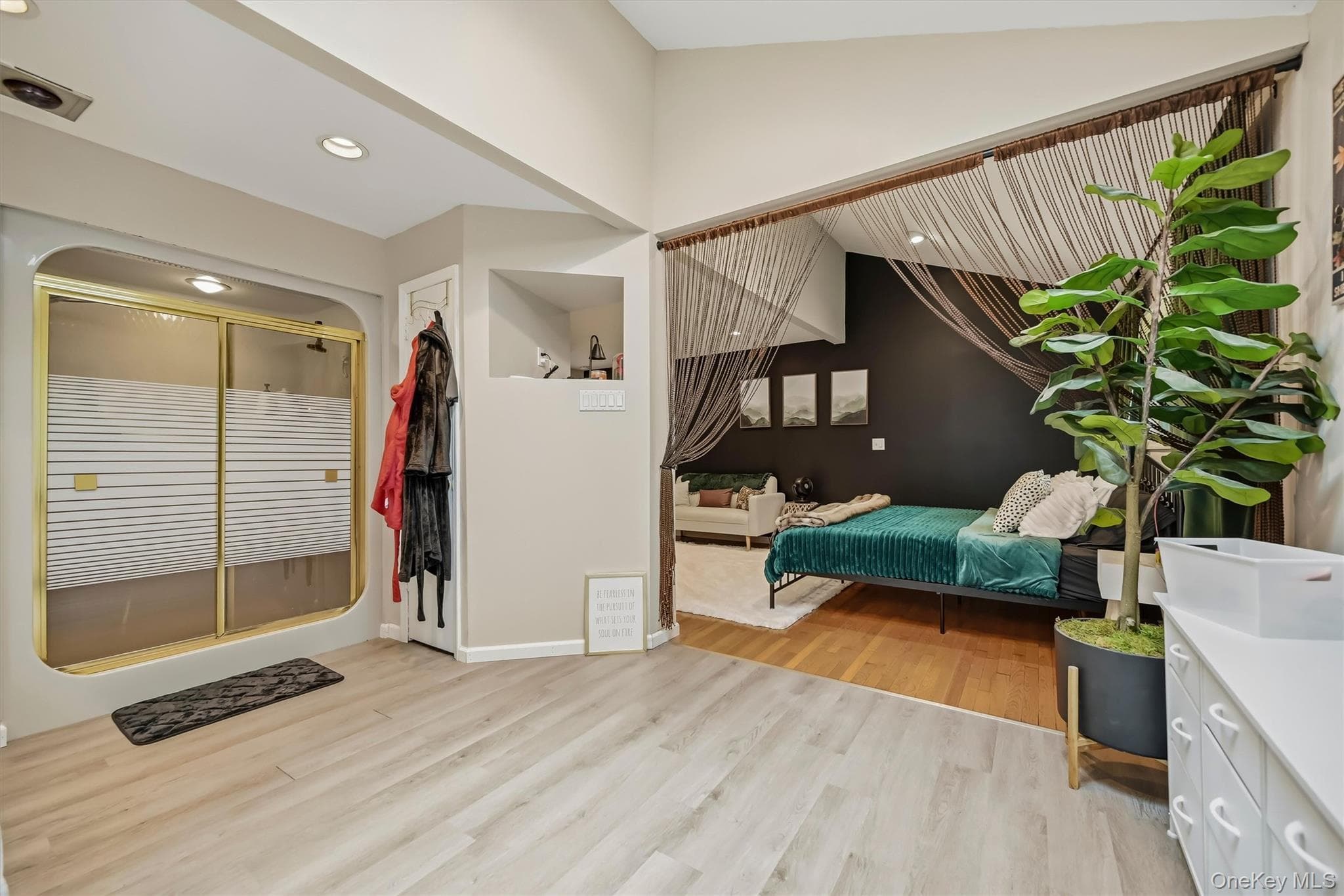 441 Burlingham Road thumbnail 23