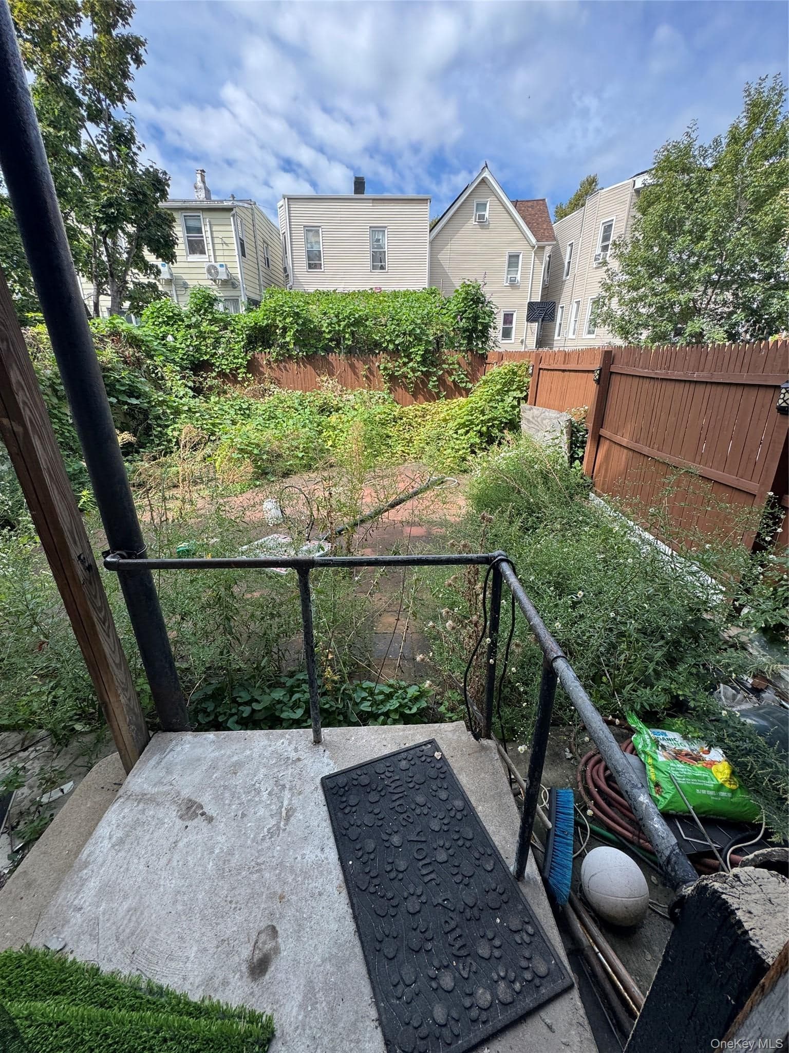 637 Baker Avenue thumbnail 33