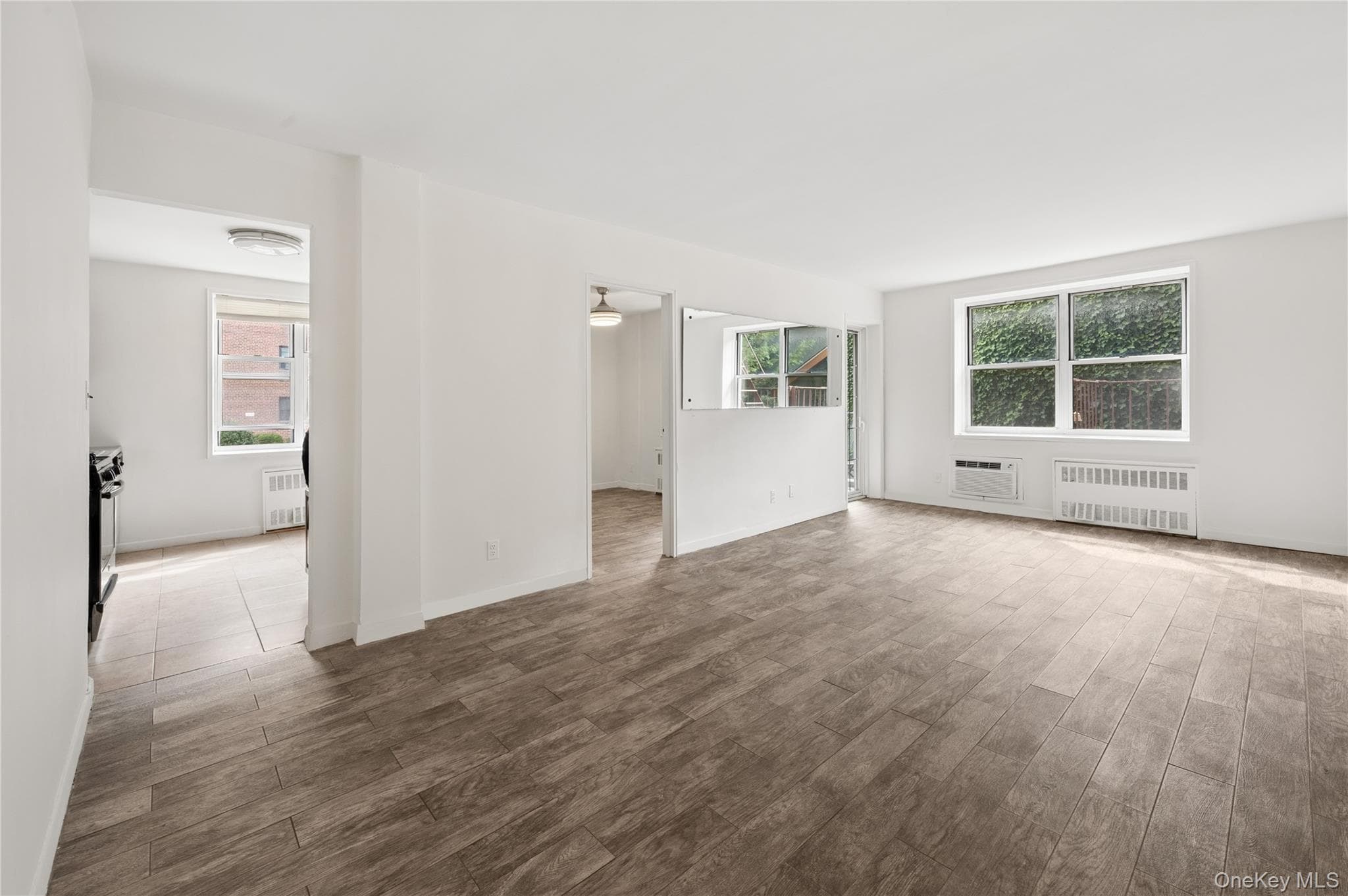 636 N Terrace Avenue Unit: 2B thumbnail 3