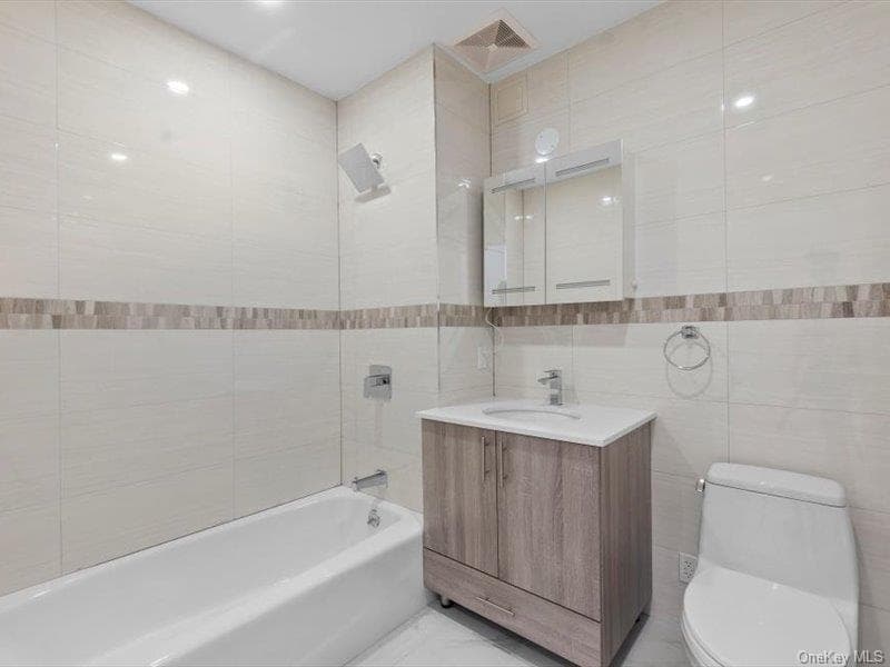 124-28 Queens Boulevard Unit: 8A thumbnail 13