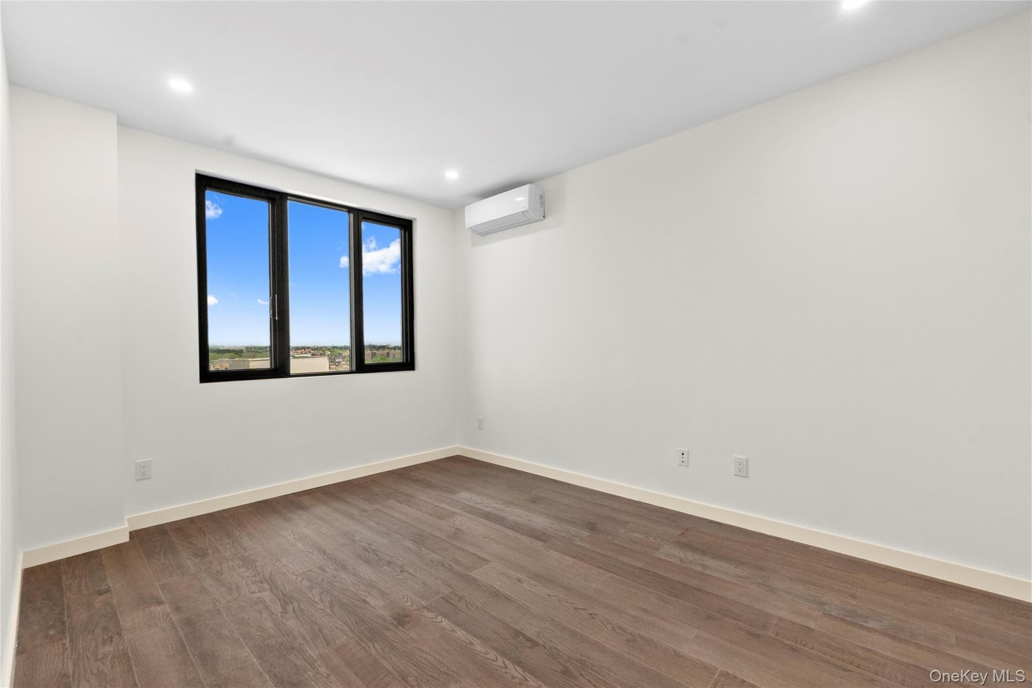 124-28 Queens Boulevard Unit: 8A thumbnail 12