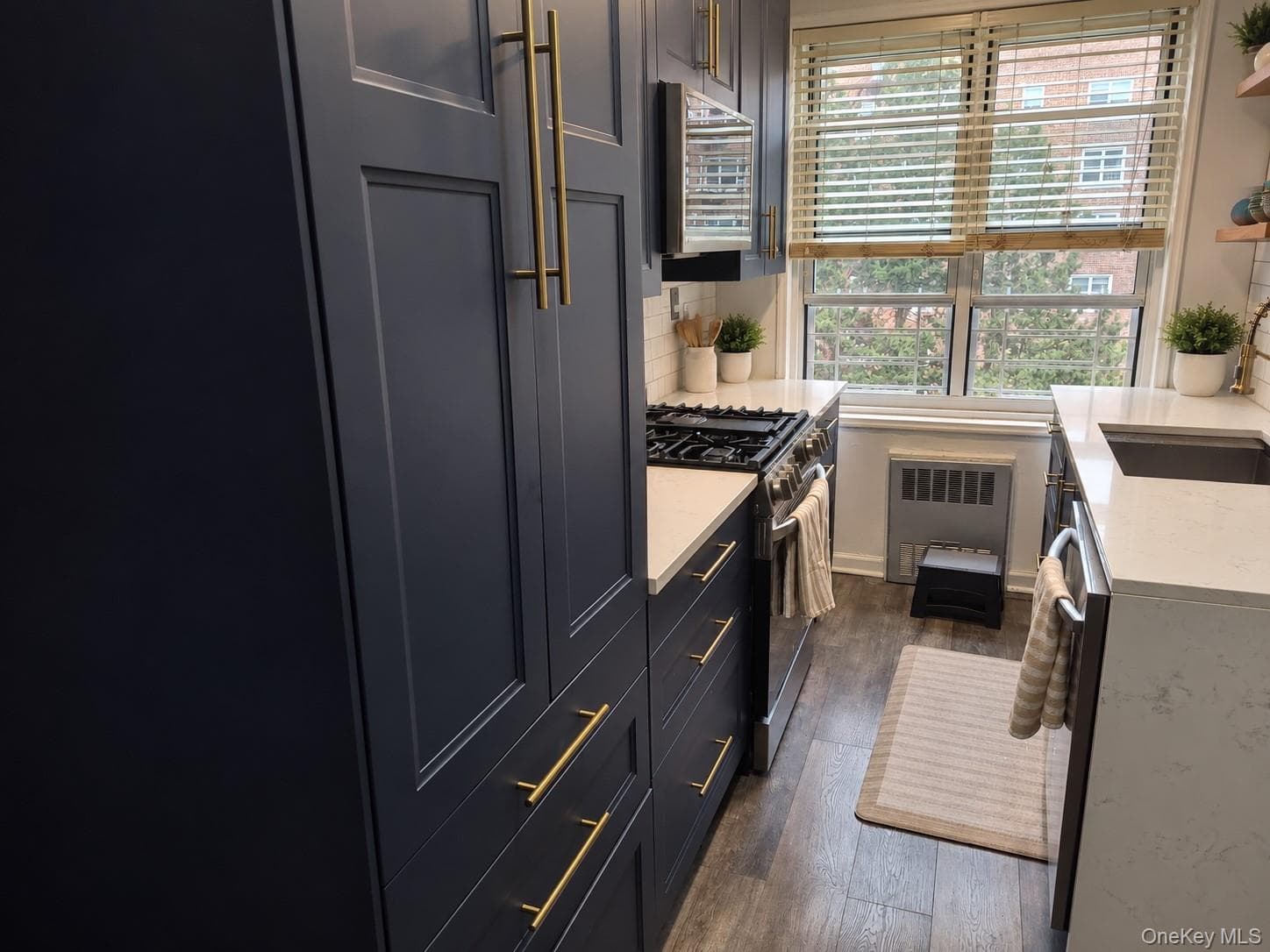 1304 Midland Avenue Unit: B41 thumbnail 8