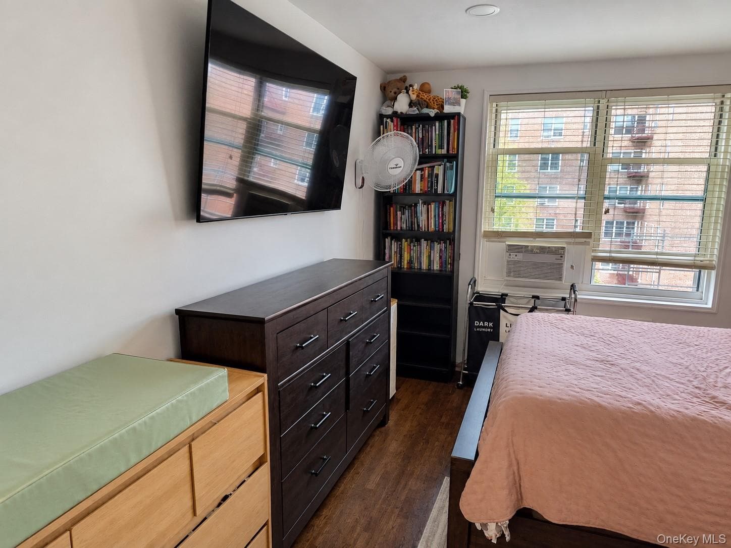 1304 Midland Avenue Unit: B41 thumbnail 11