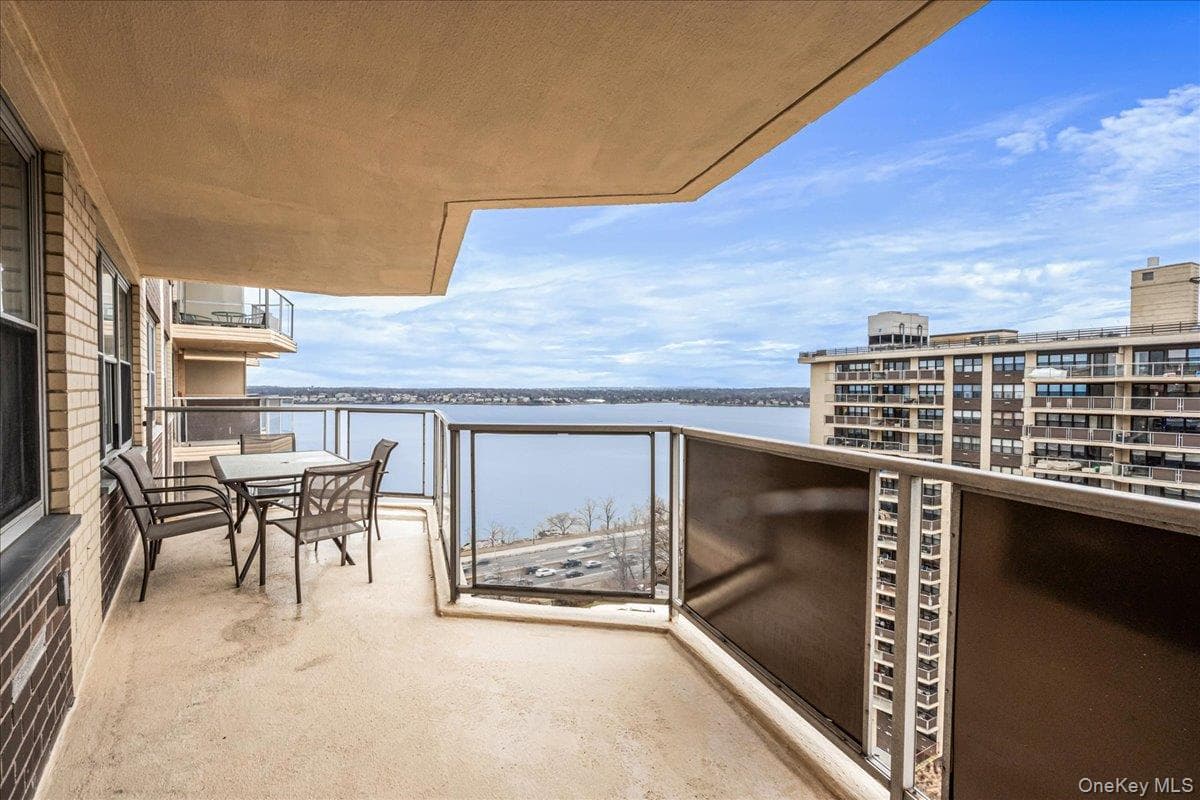 17-85 215th Street Unit: 16H thumbnail 17