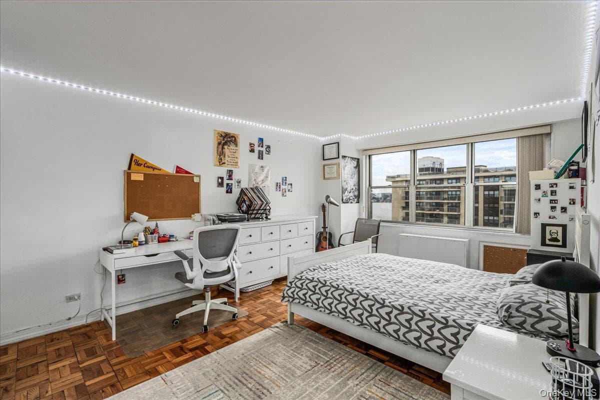 17-85 215th Street Unit: 16H thumbnail 11