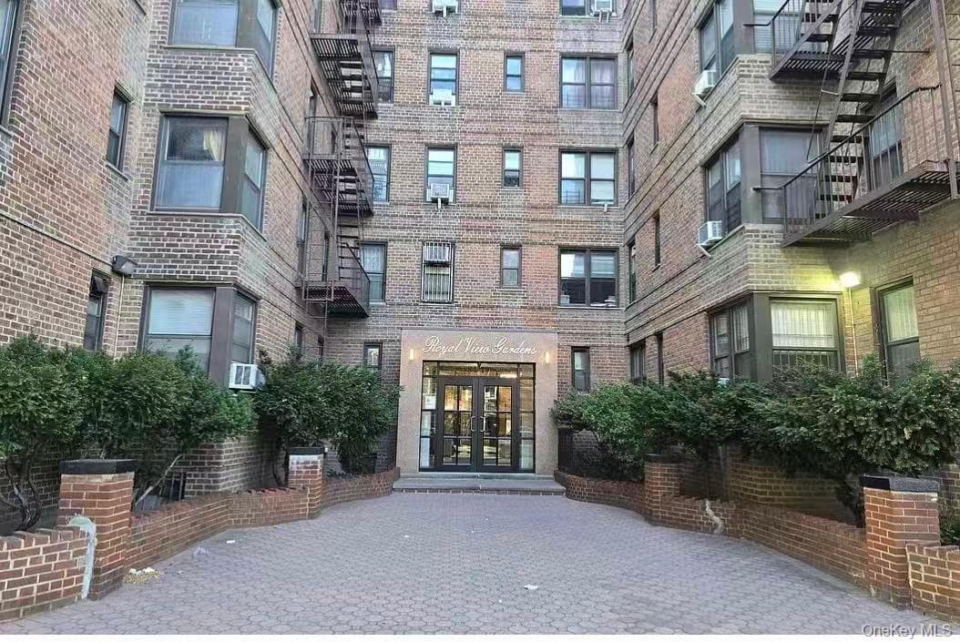 84-19 51st Avenue Unit: 4C, Elmhurst