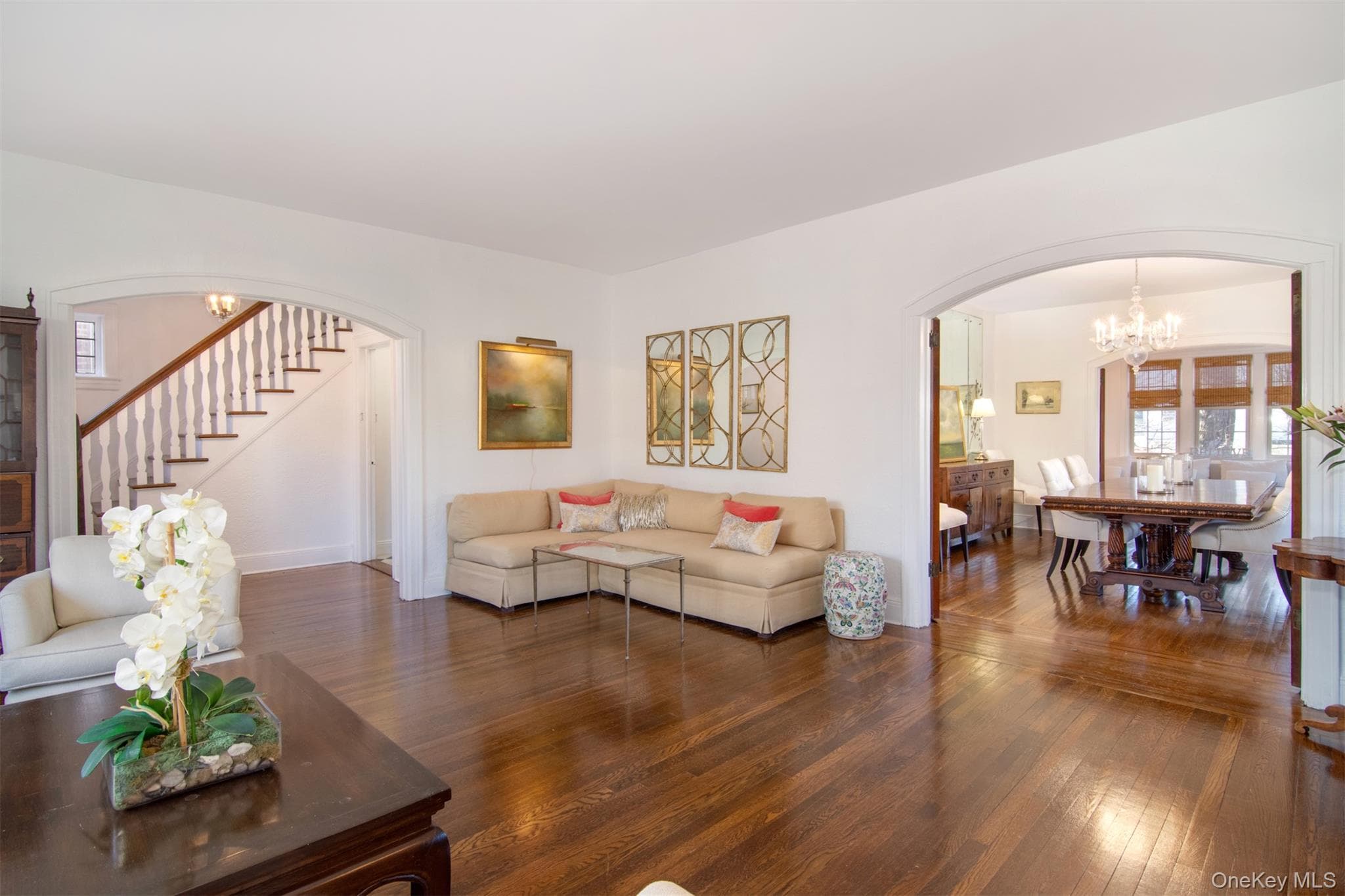 233 Kneeland Avenue thumbnail 9