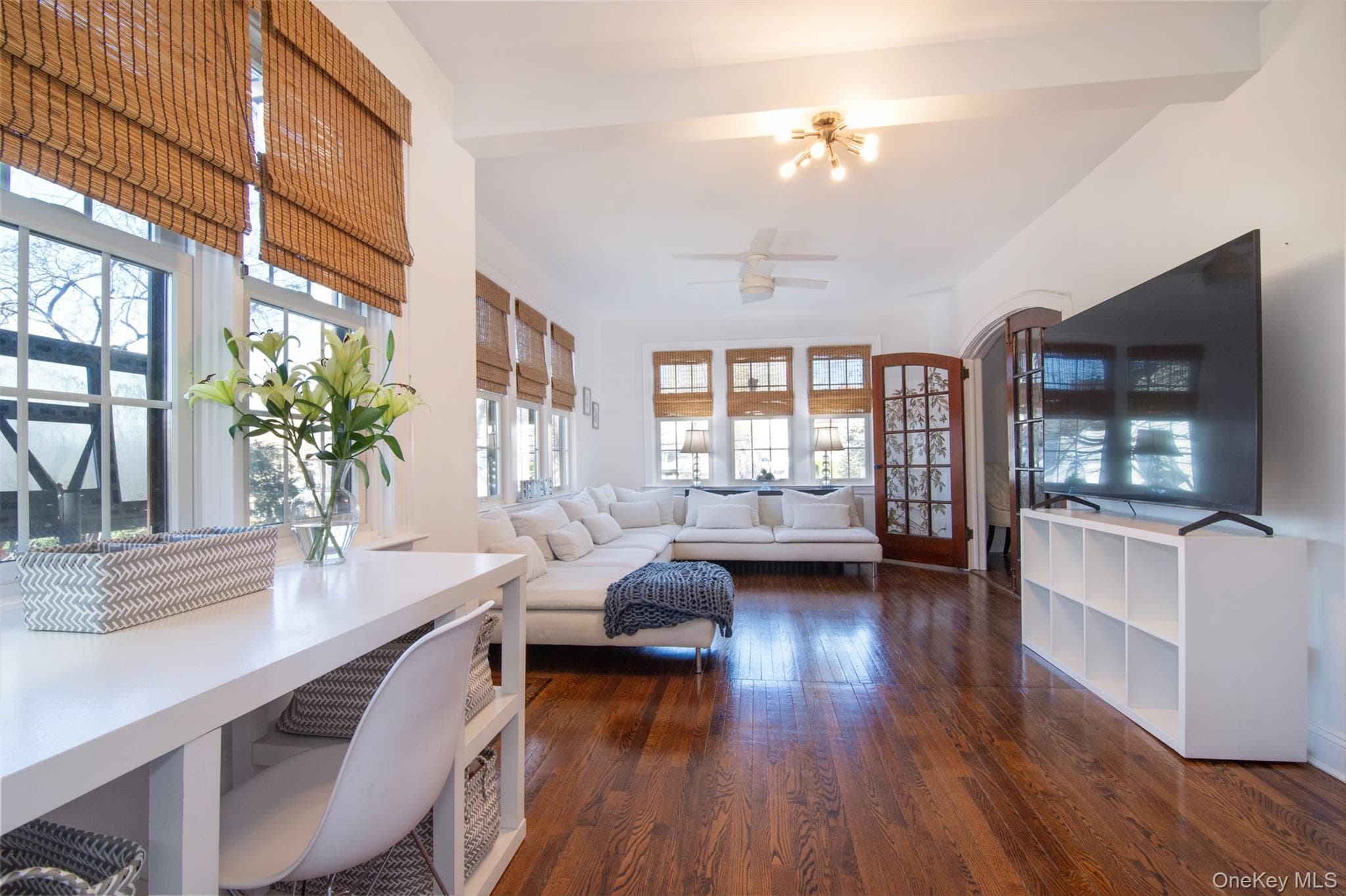 233 Kneeland Avenue thumbnail 15