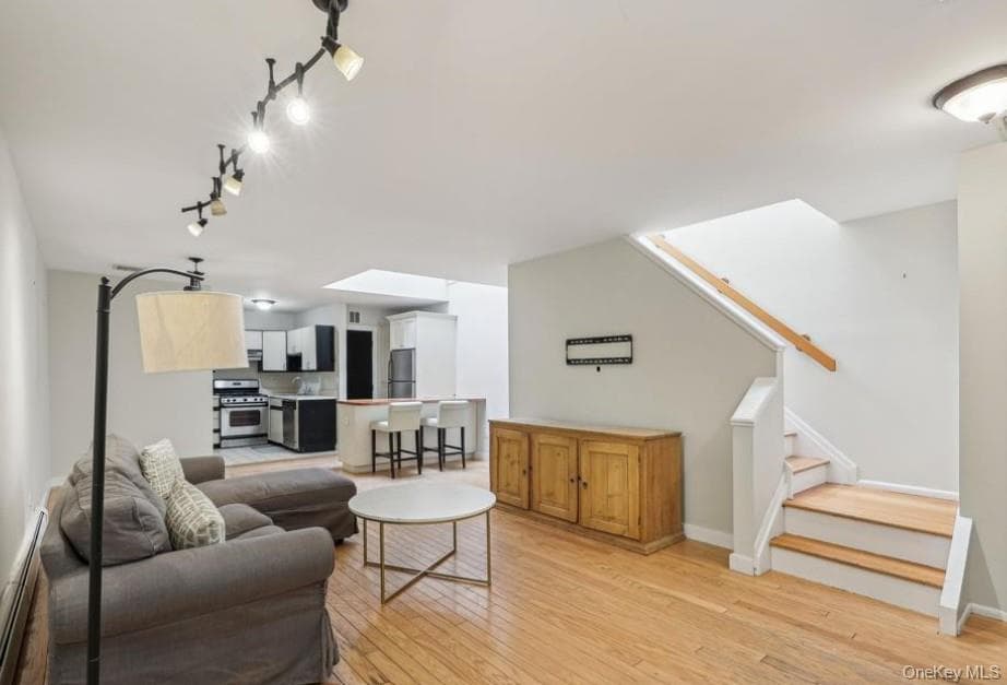215 Washington Street Unit: 19 thumbnail 4