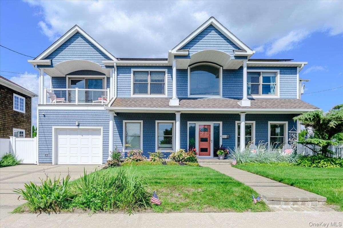 2064 Pacific Boulevard, Atlantic Beach