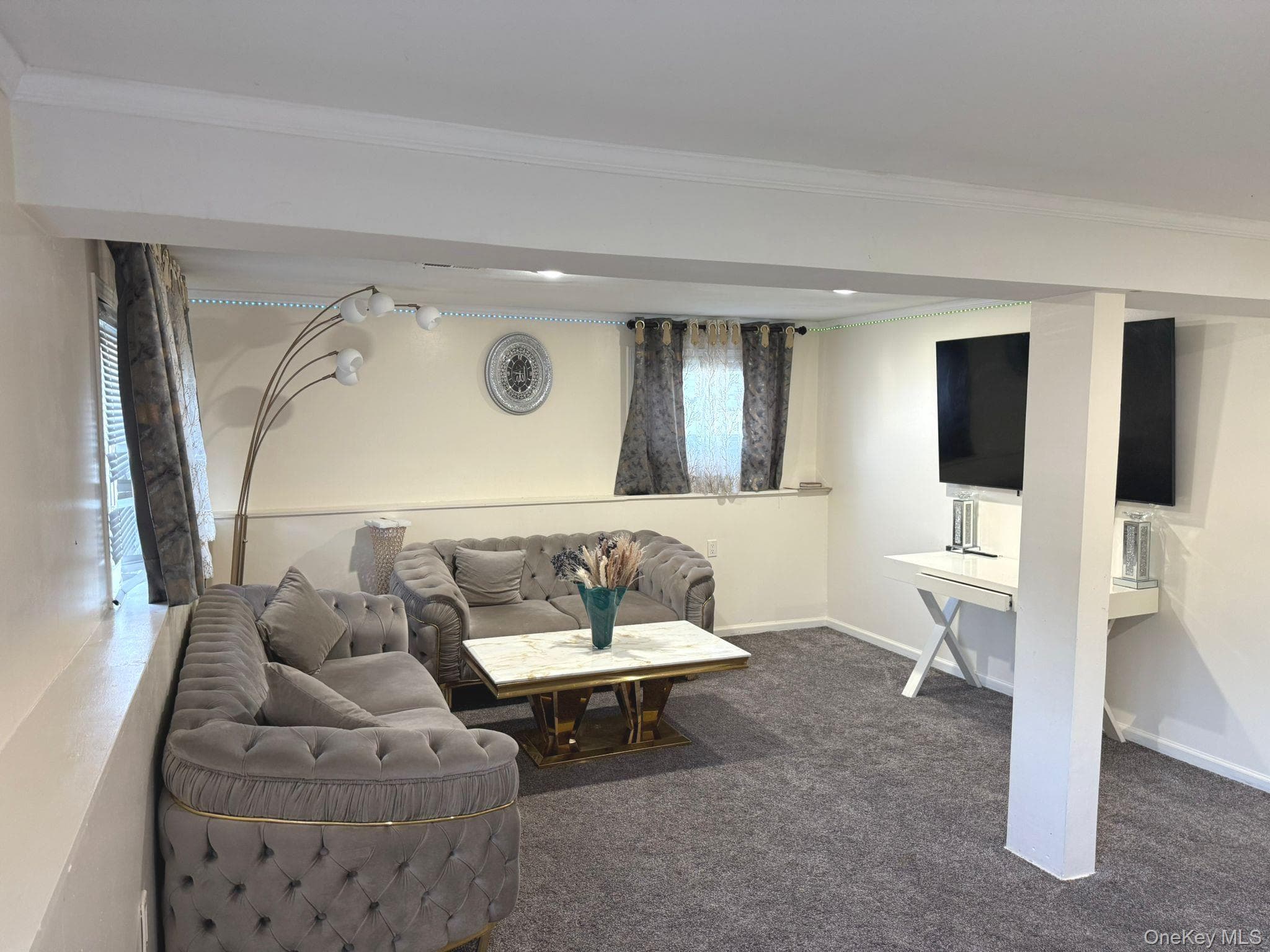 58 Narcissus Avenue thumbnail 12