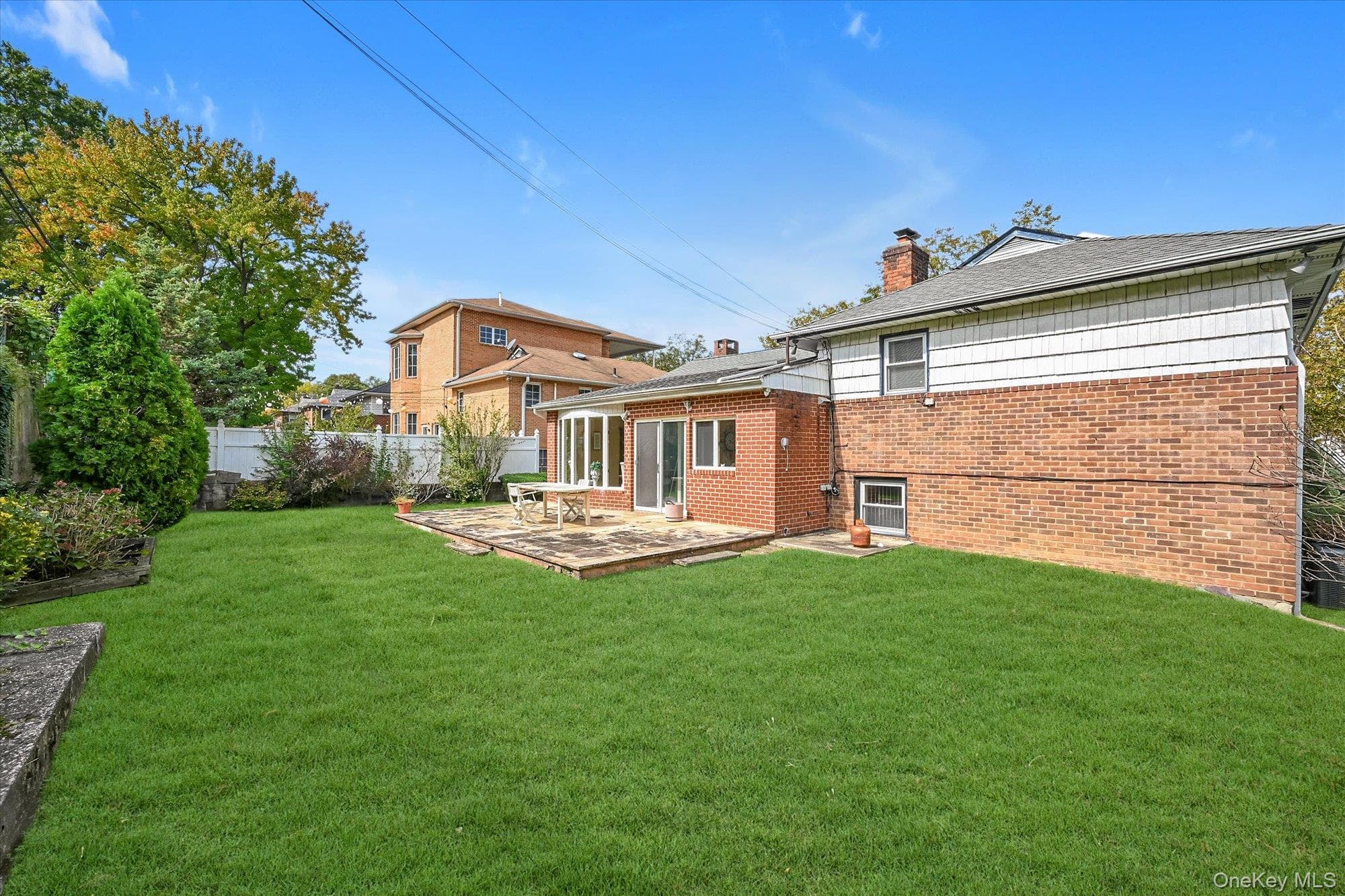 222-44 Garland Drive thumbnail 22