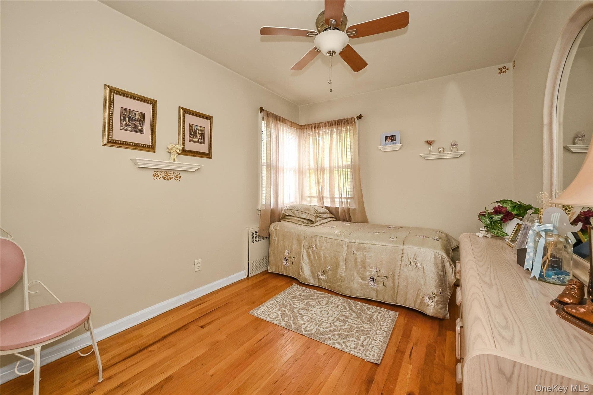 222-44 Garland Drive thumbnail 16