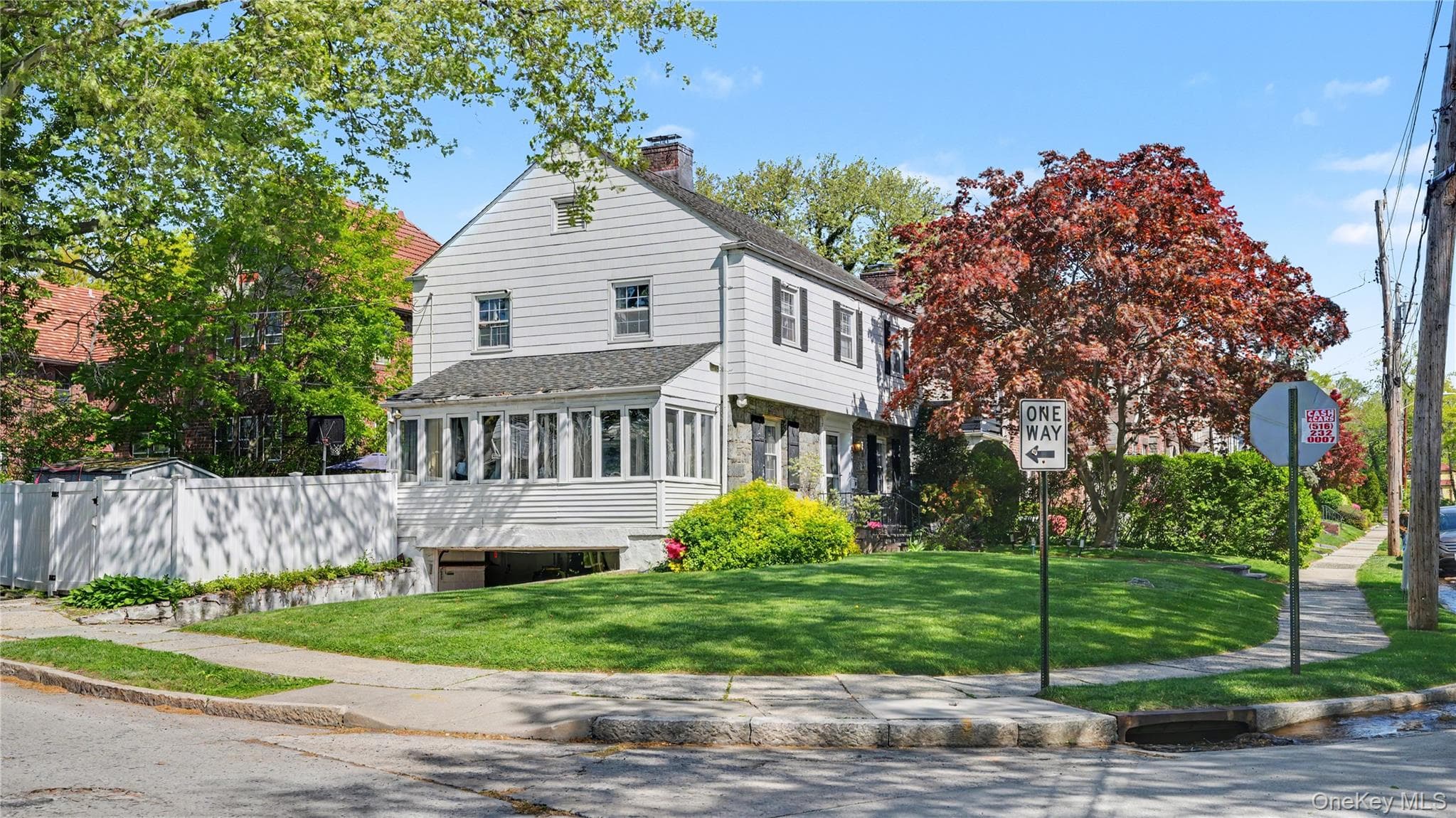370 Summit Avenue thumbnail 2