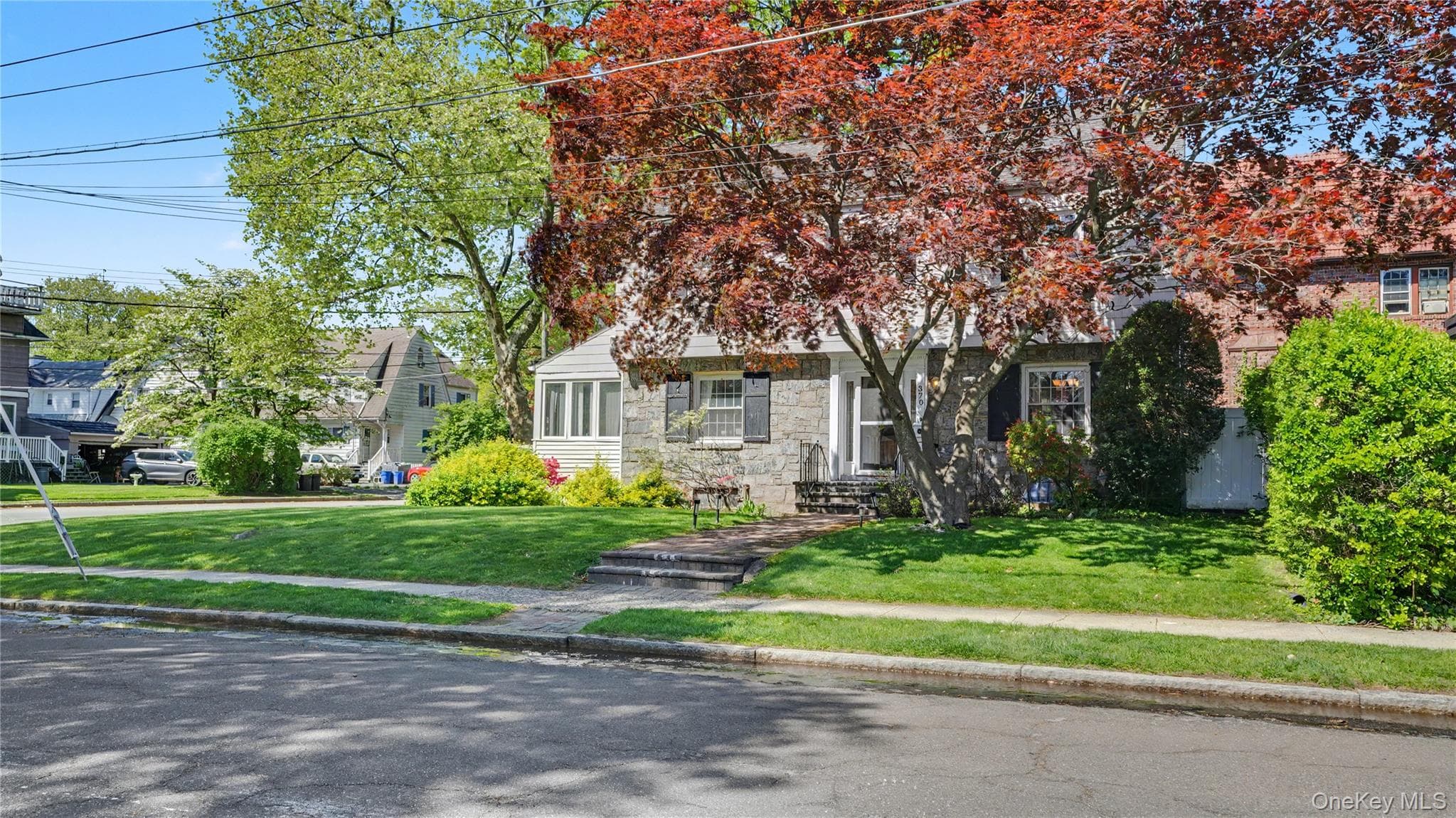 370 Summit Avenue thumbnail 28