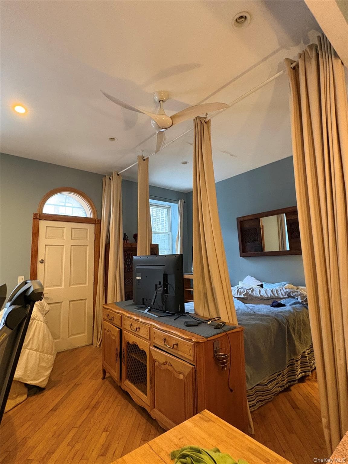 344 E 120th Street thumbnail 41