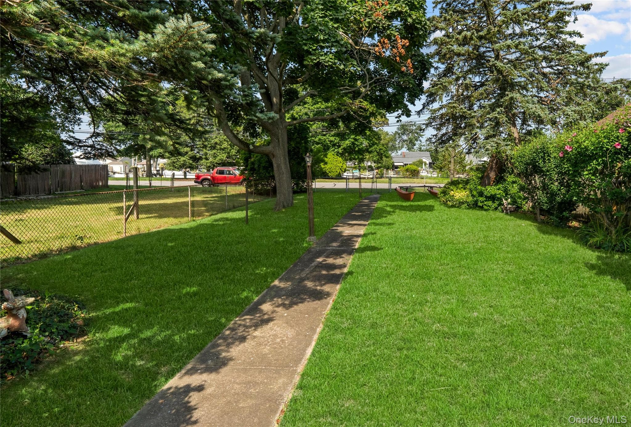 81 Wilson Avenue thumbnail 3