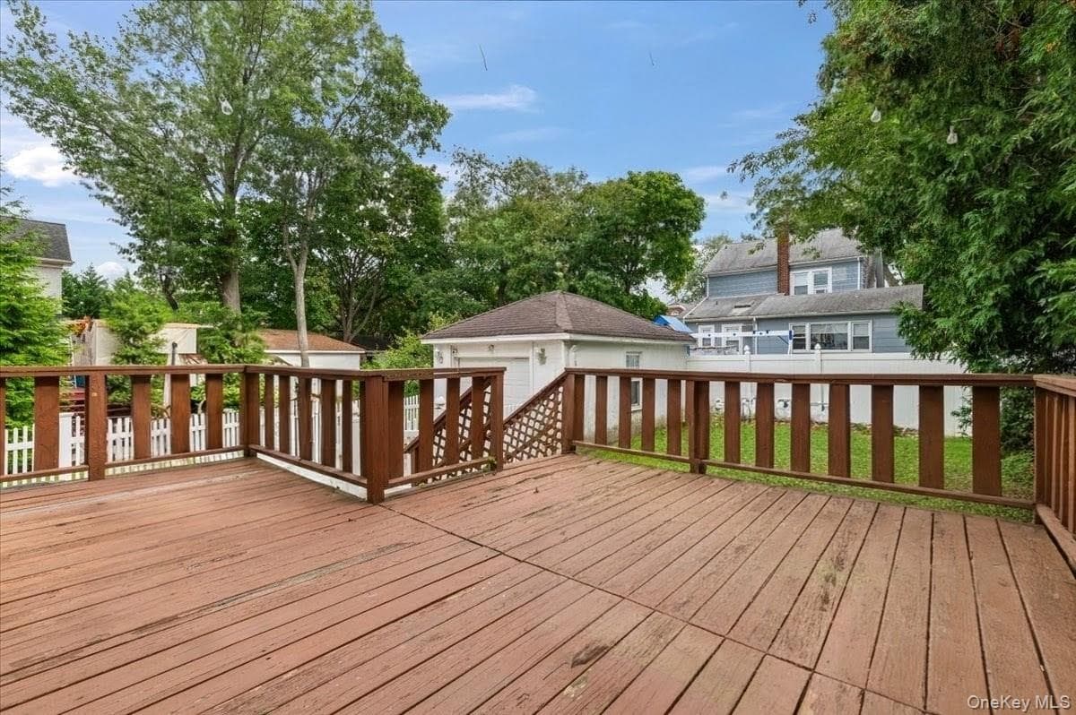 1051 Roselle Place thumbnail 24