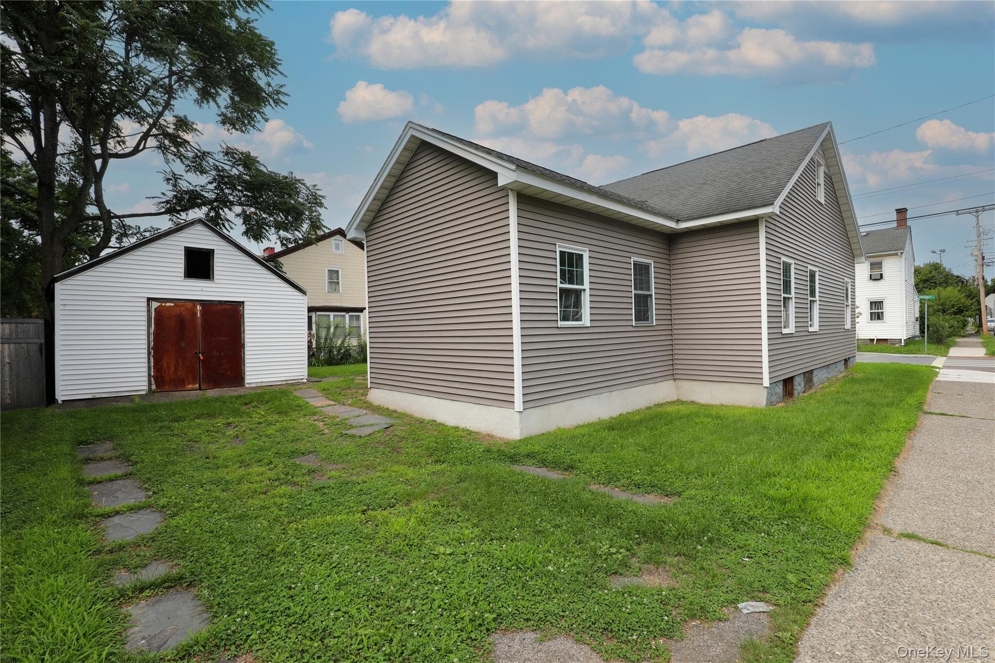 119 Prospect Street thumbnail 3
