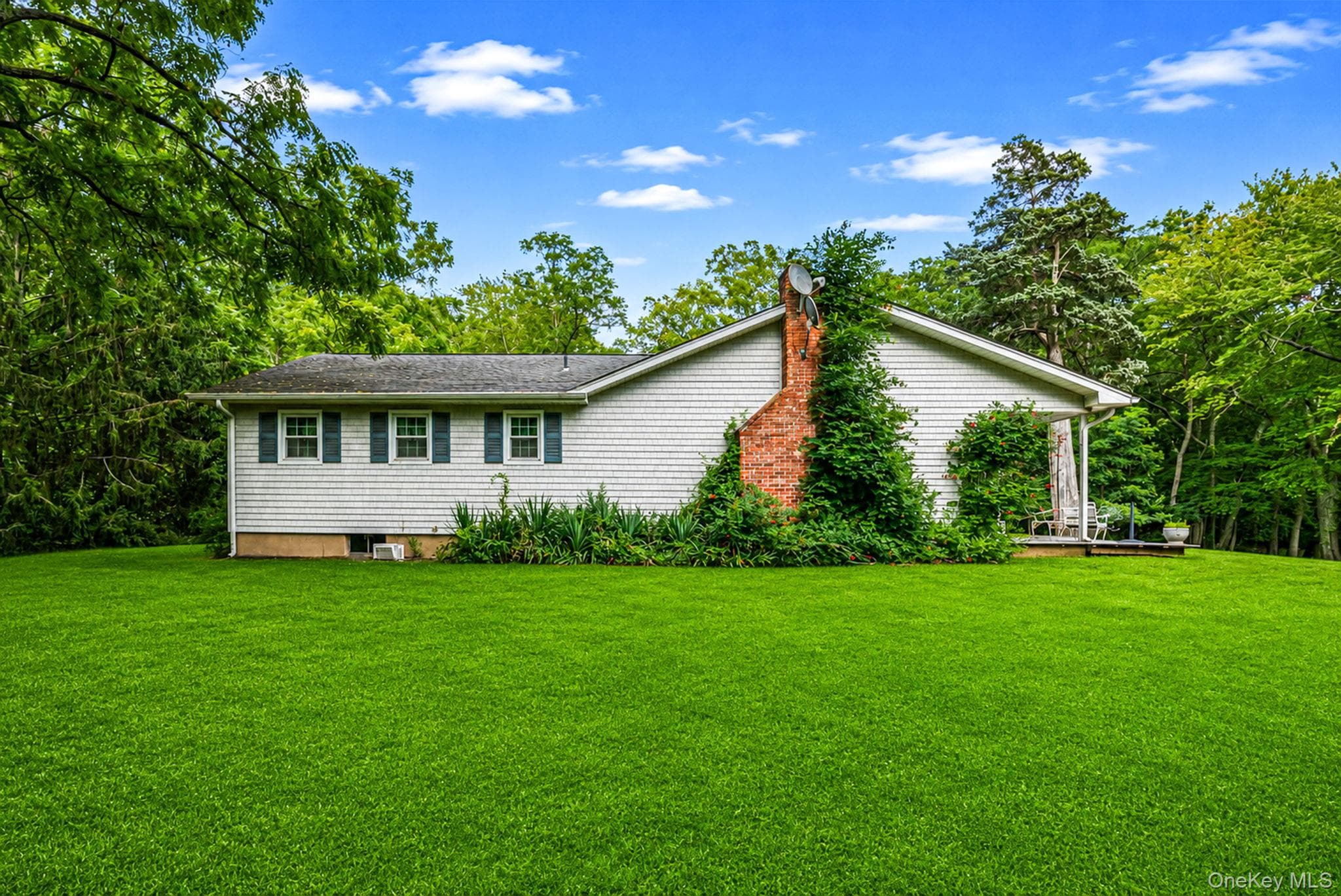 42 E Bartlett Road thumbnail 10