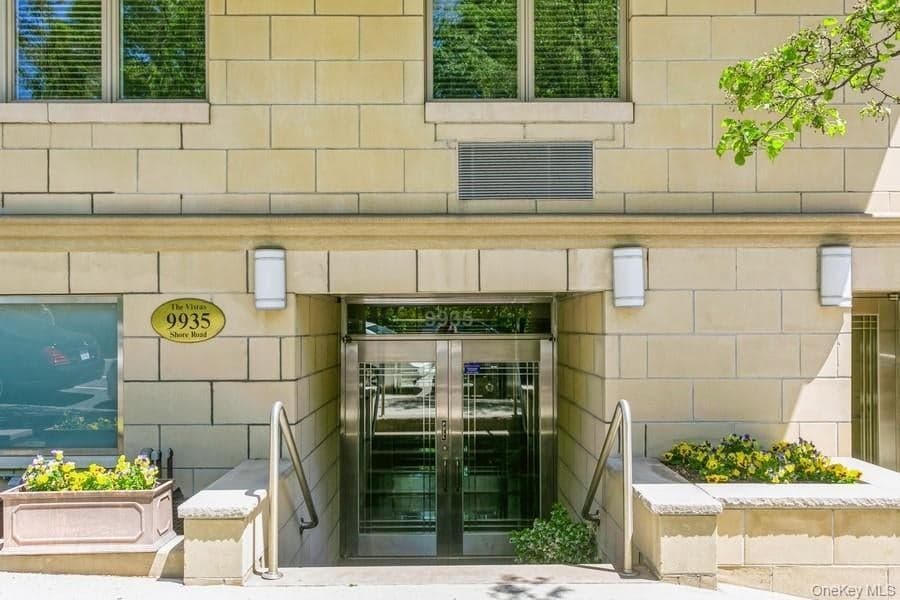 9935 Shore Road Unit: 1D thumbnail 2