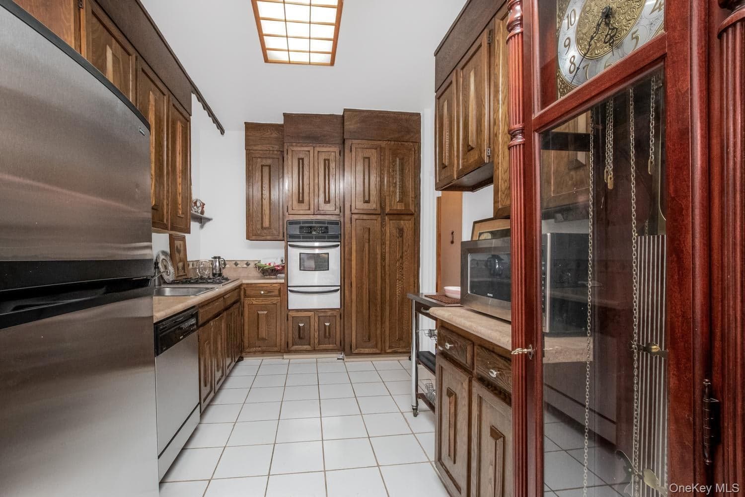 2500 Johnson Avenue Unit: 1L thumbnail 4