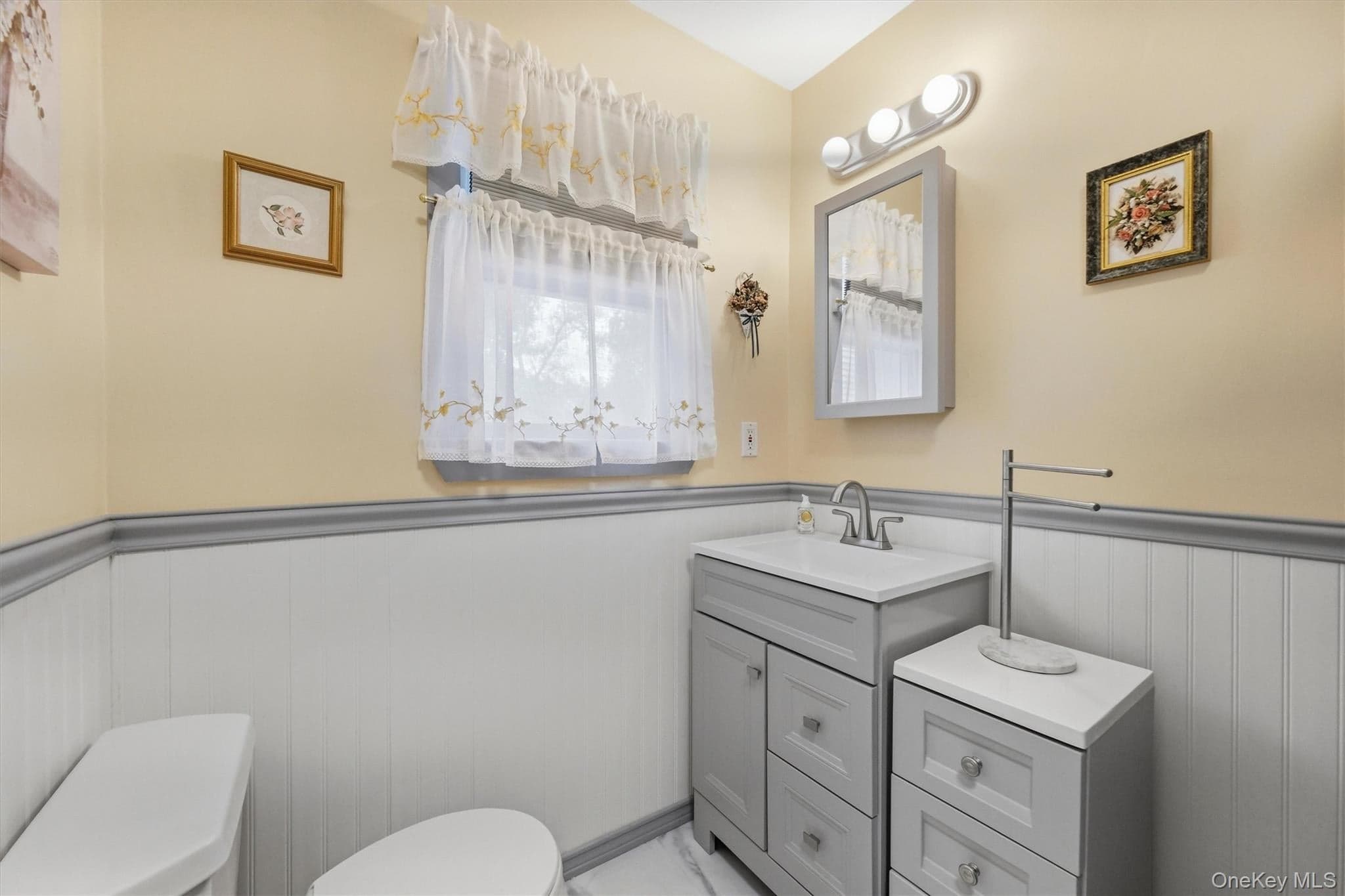 6725 - 6727 Route 82 Unit: 6725 thumbnail 17
