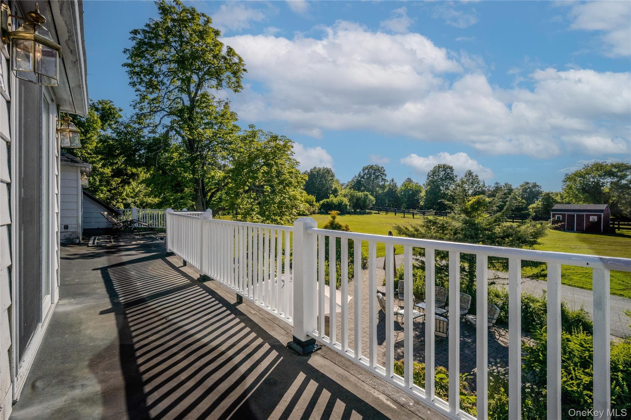 190 Dunthorne Drive thumbnail 35