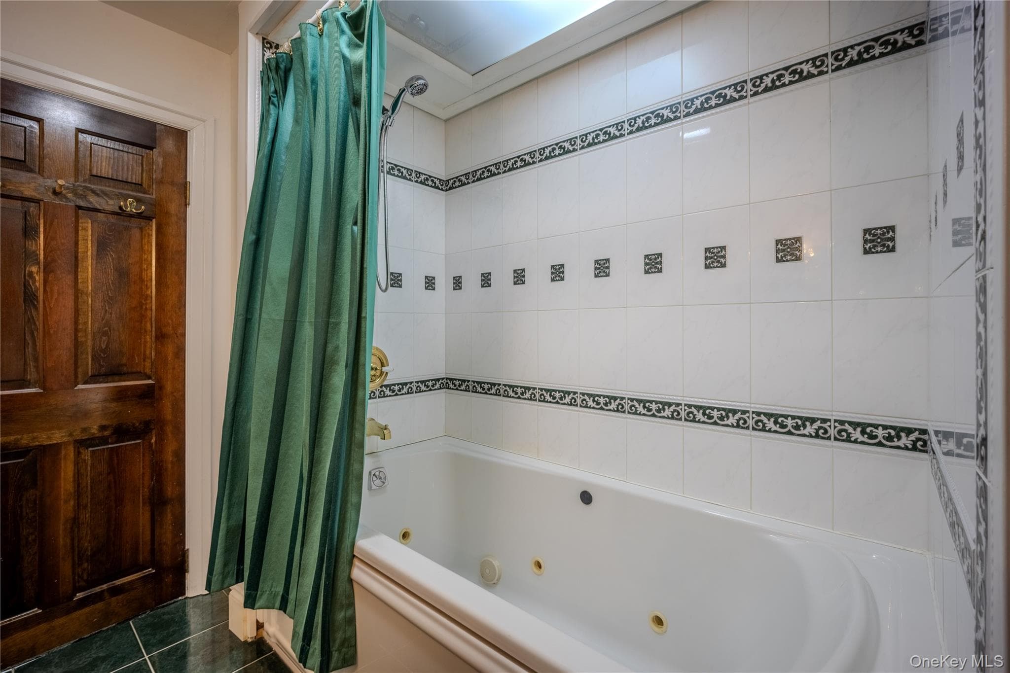 190 Dunthorne Drive thumbnail 29