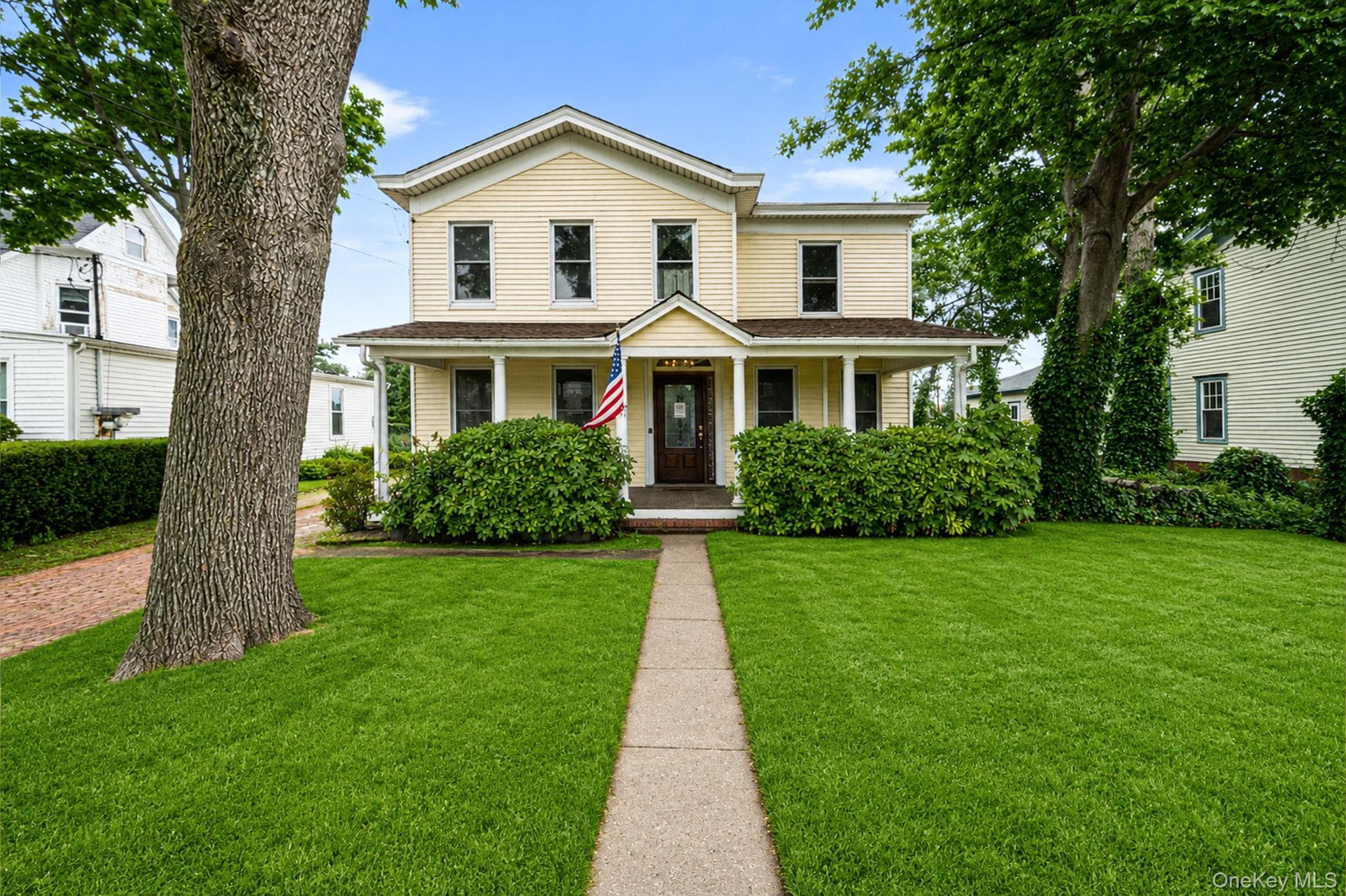 147 N Ocean Avenue, Patchogue