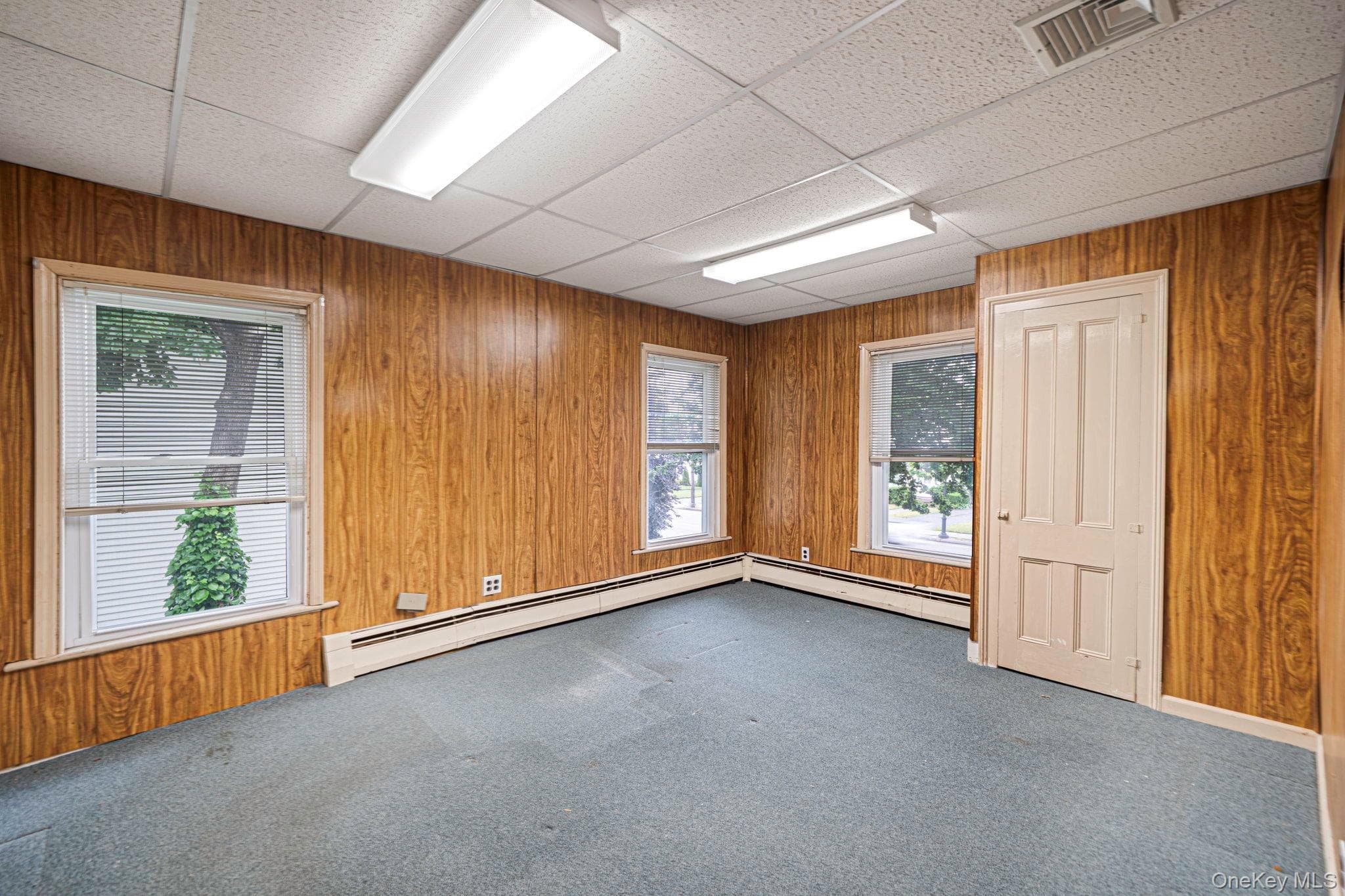 147 N Ocean Avenue thumbnail 18
