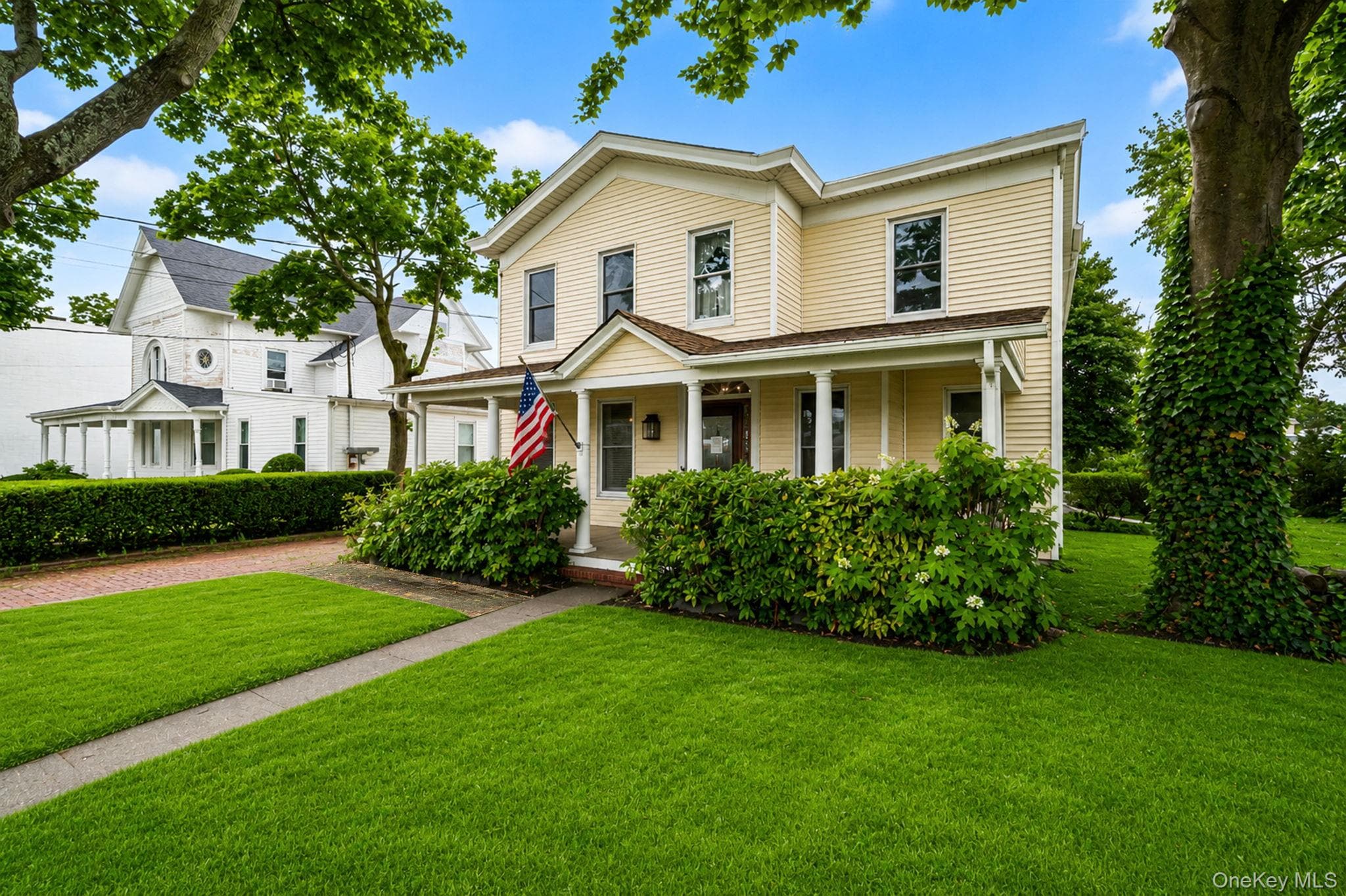 147 N Ocean Avenue thumbnail 2