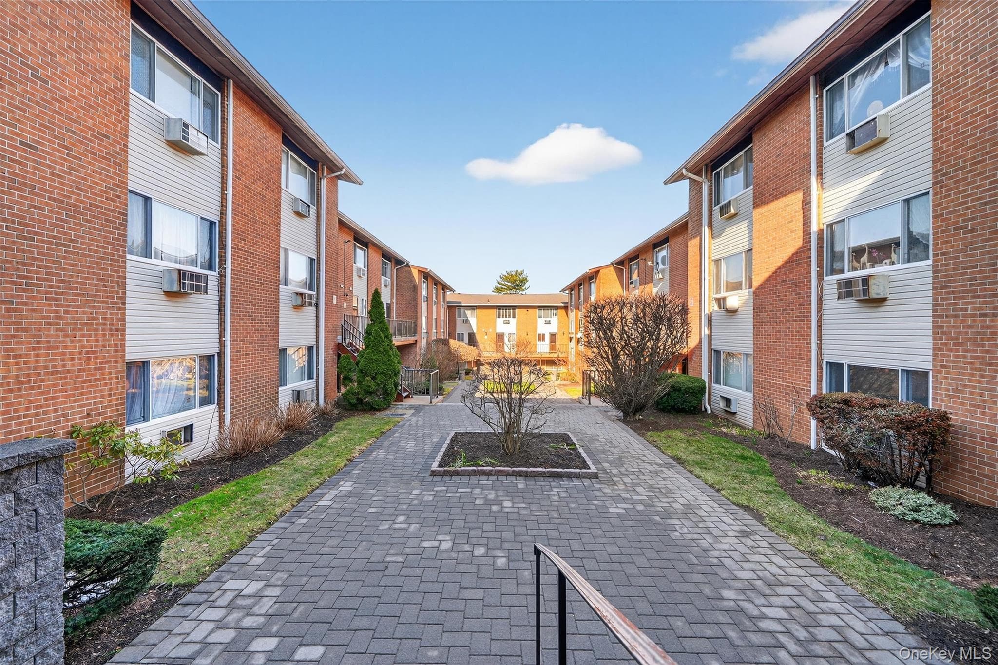 150 Glenwood Avenue Unit: F5 thumbnail 24