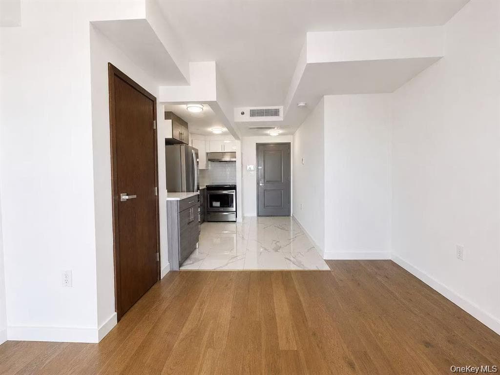 7009 45th Avenue Unit: 7C thumbnail 3