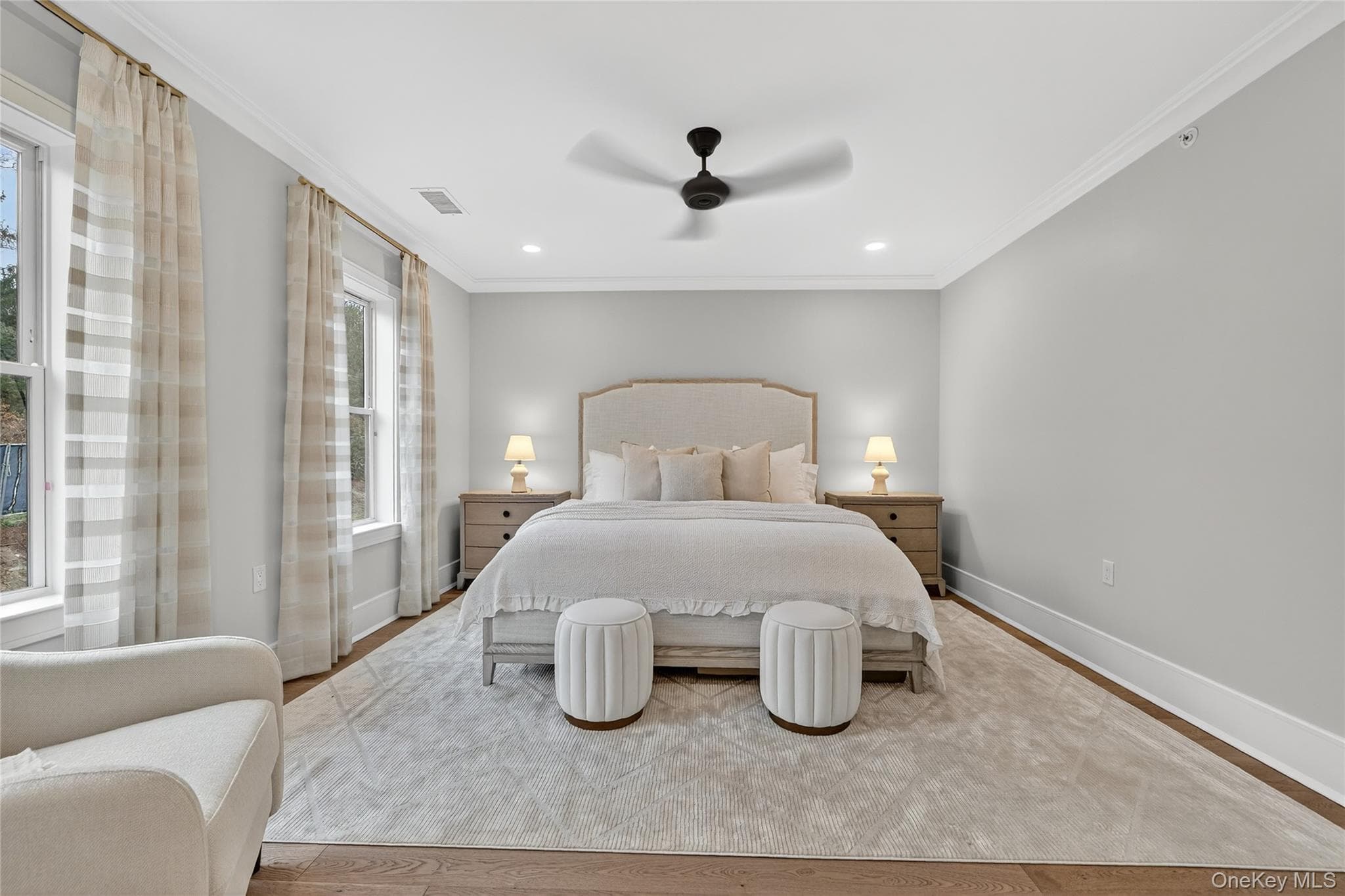 1815 Soundview Court thumbnail 17