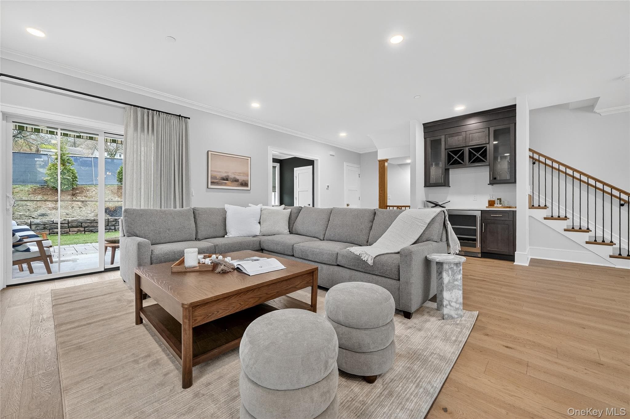 1815 Soundview Court thumbnail 9