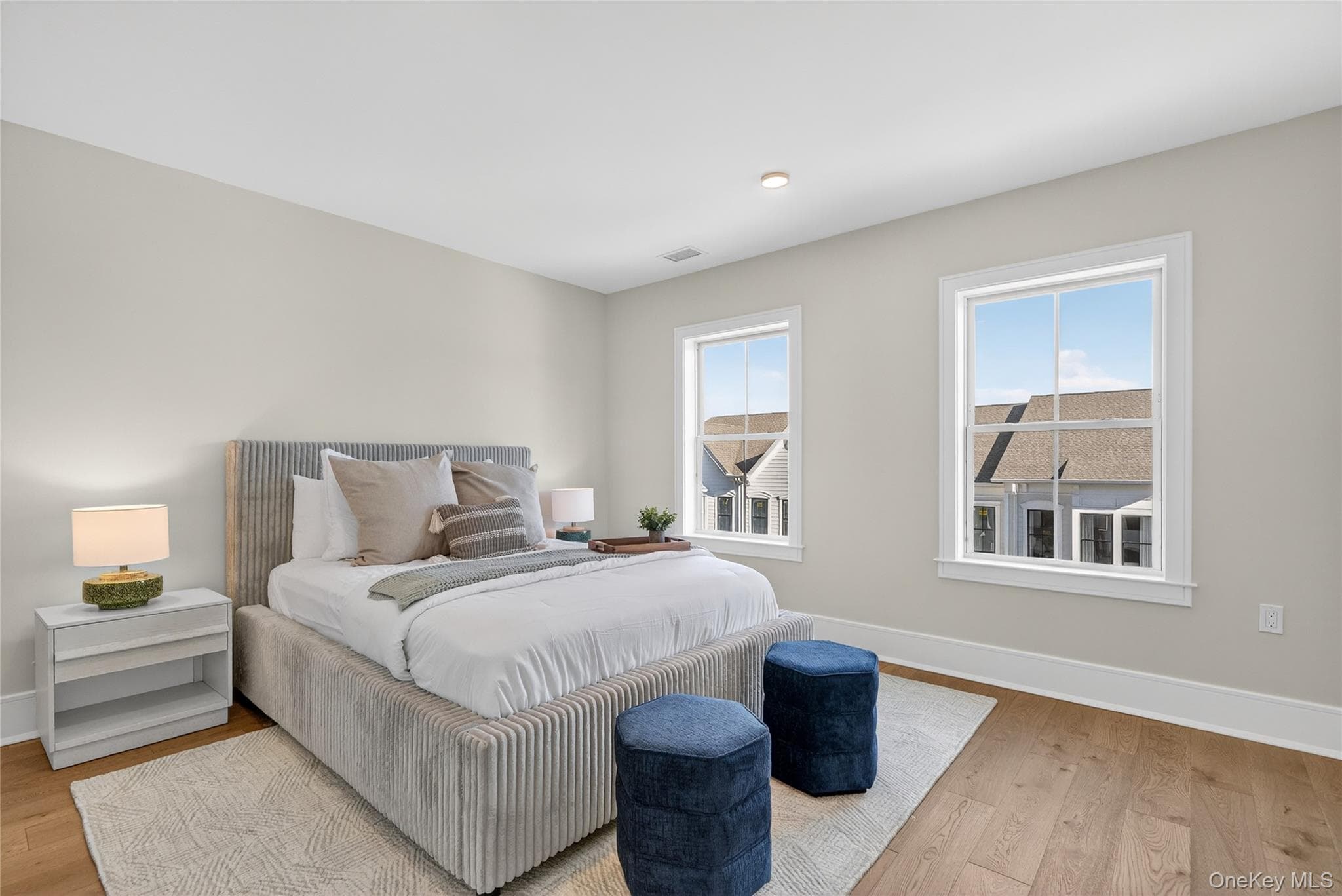 1815 Soundview Court thumbnail 21
