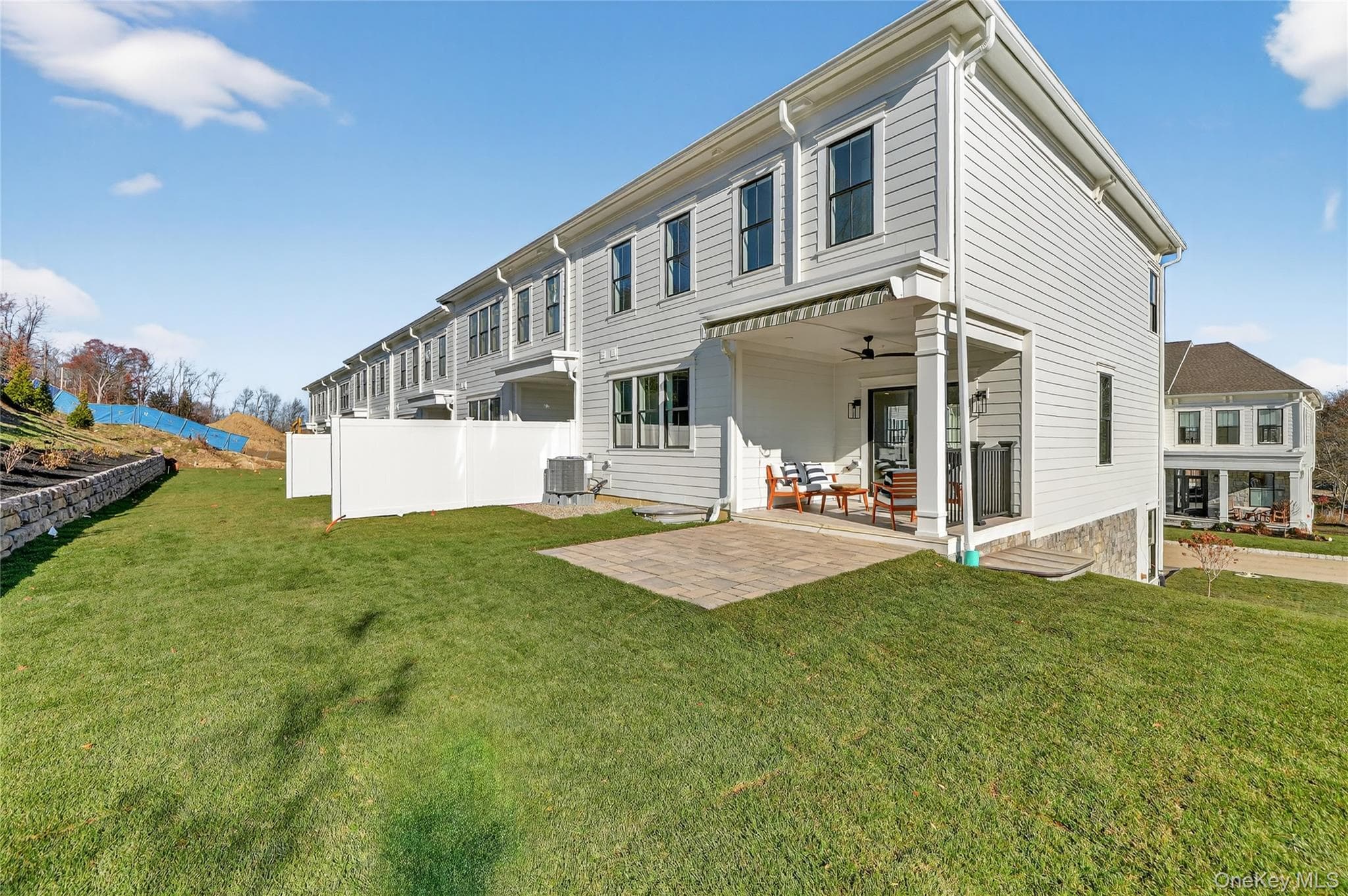 1815 Soundview Court thumbnail 29
