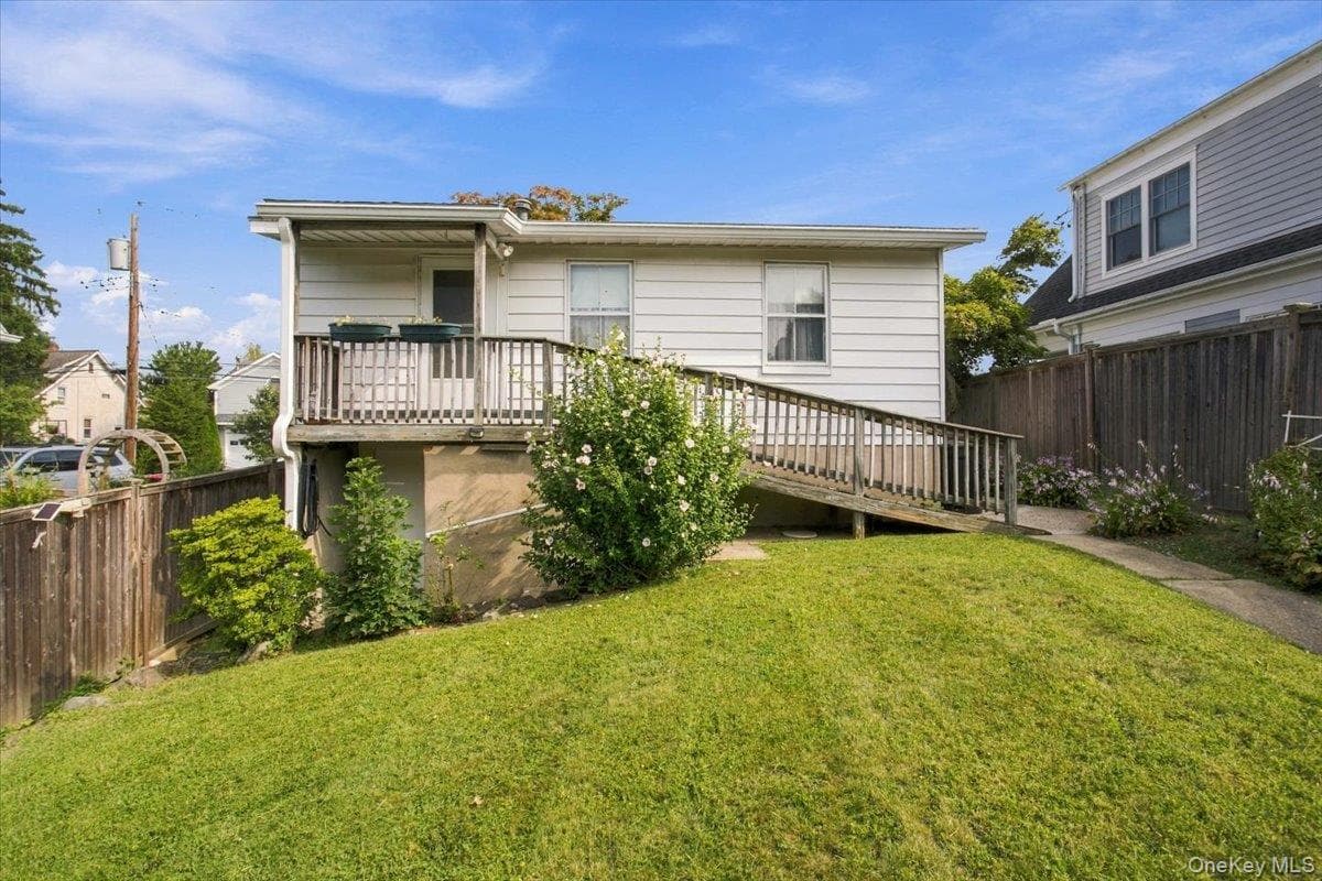 37 Beck Avenue thumbnail 25