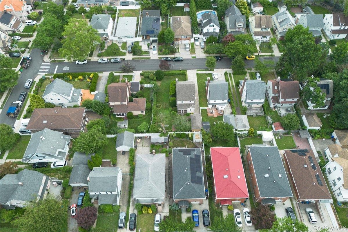 251-47 42nd Avenue thumbnail 36