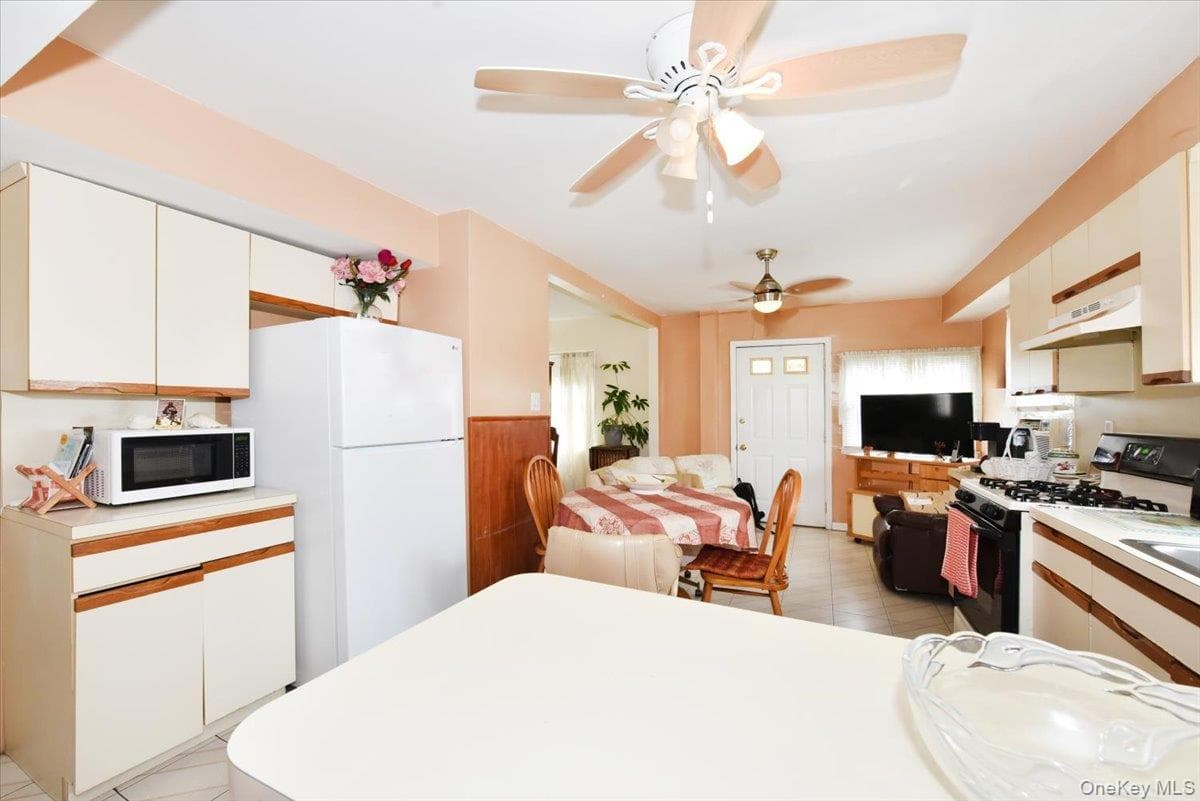 403 Oak Street thumbnail 11