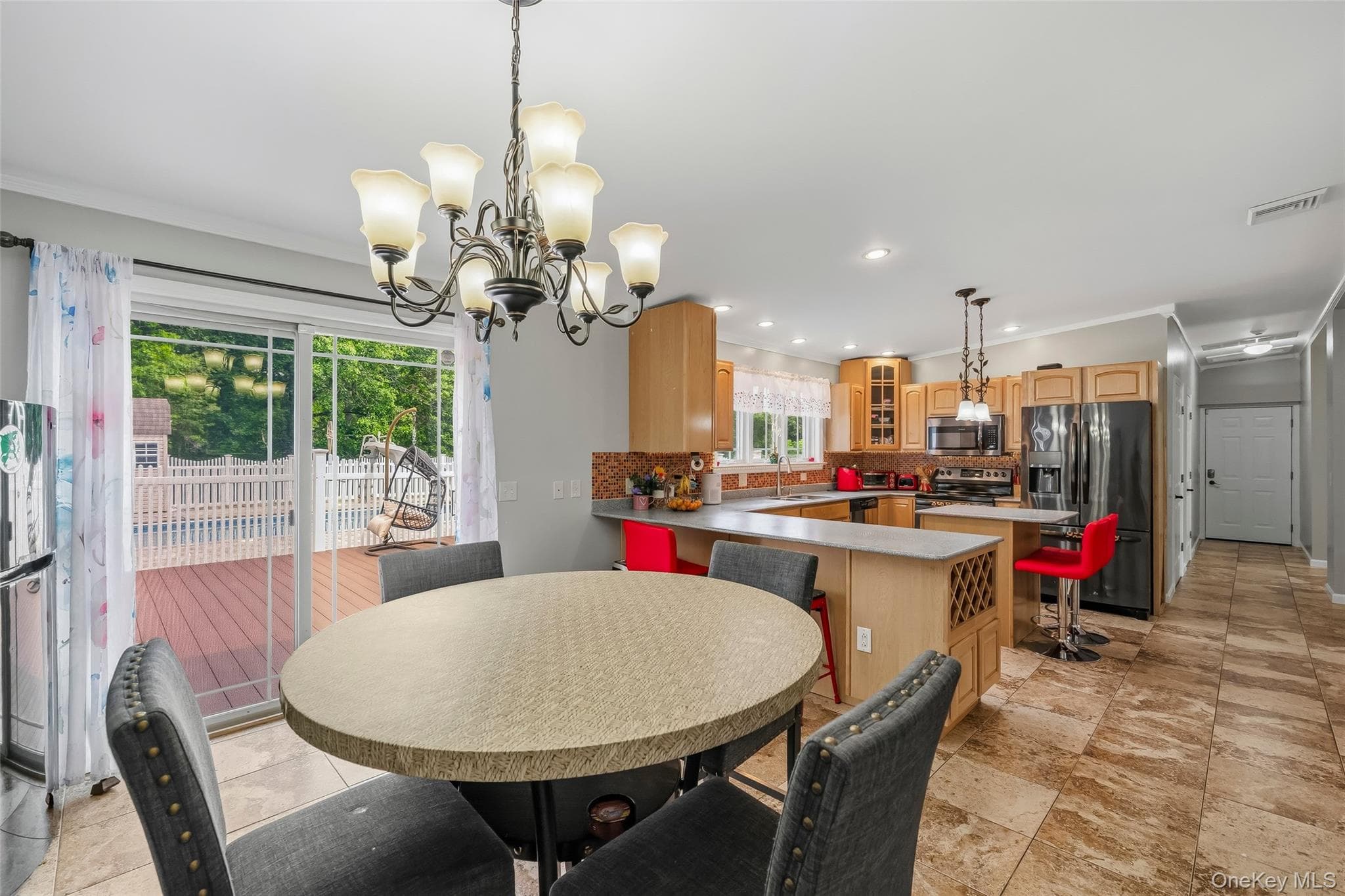 84 Pin Oak Drive thumbnail 12