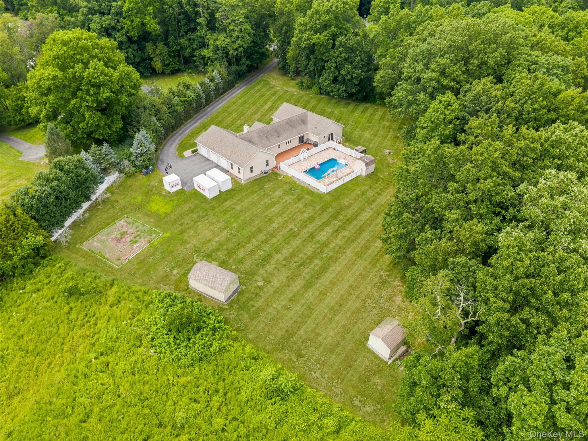 84 Pin Oak Drive thumbnail 3