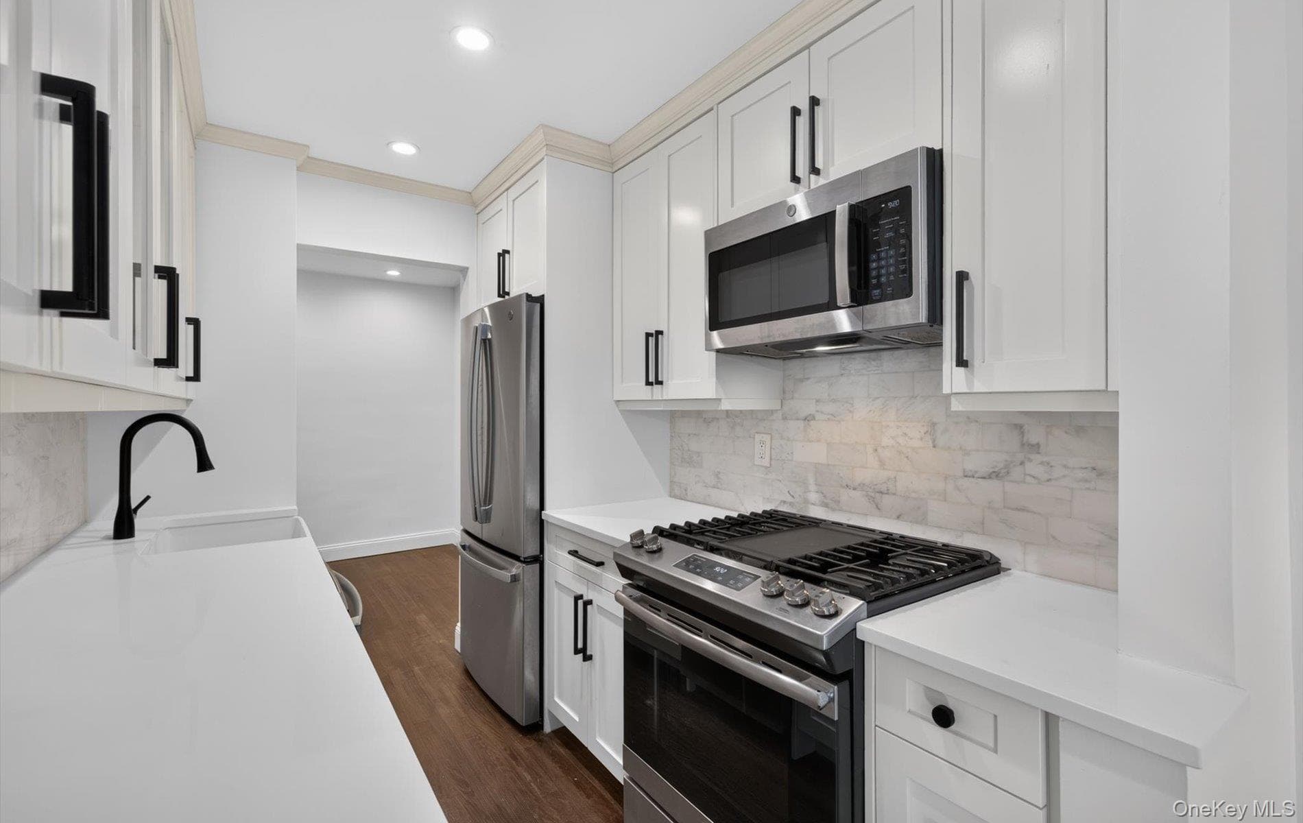 4 Birchwood Court Unit: 4G thumbnail 25
